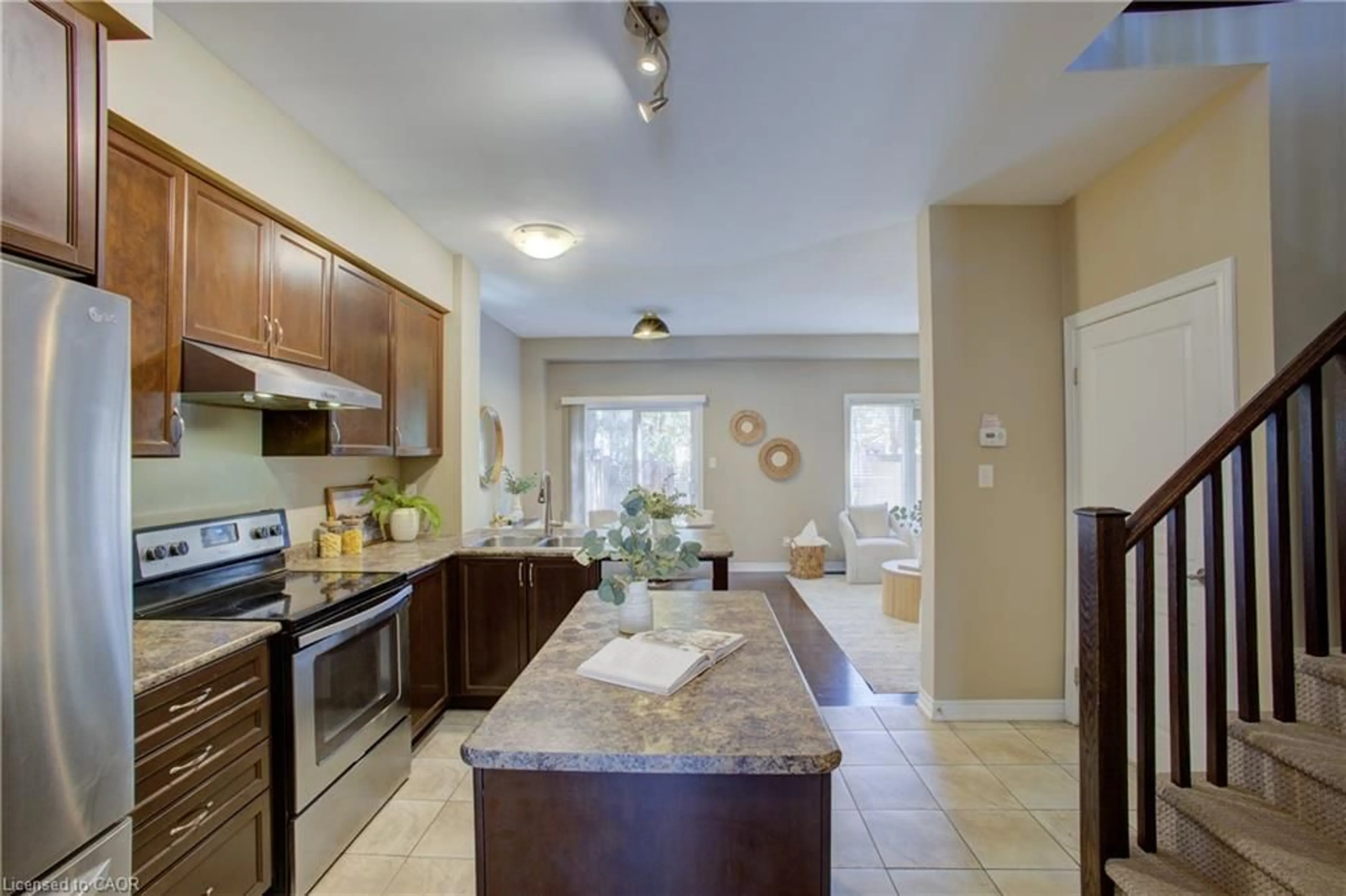 Open concept kitchen, ceramic/tile floor for 342 Mill St, Kitchener Ontario N2M 0A4