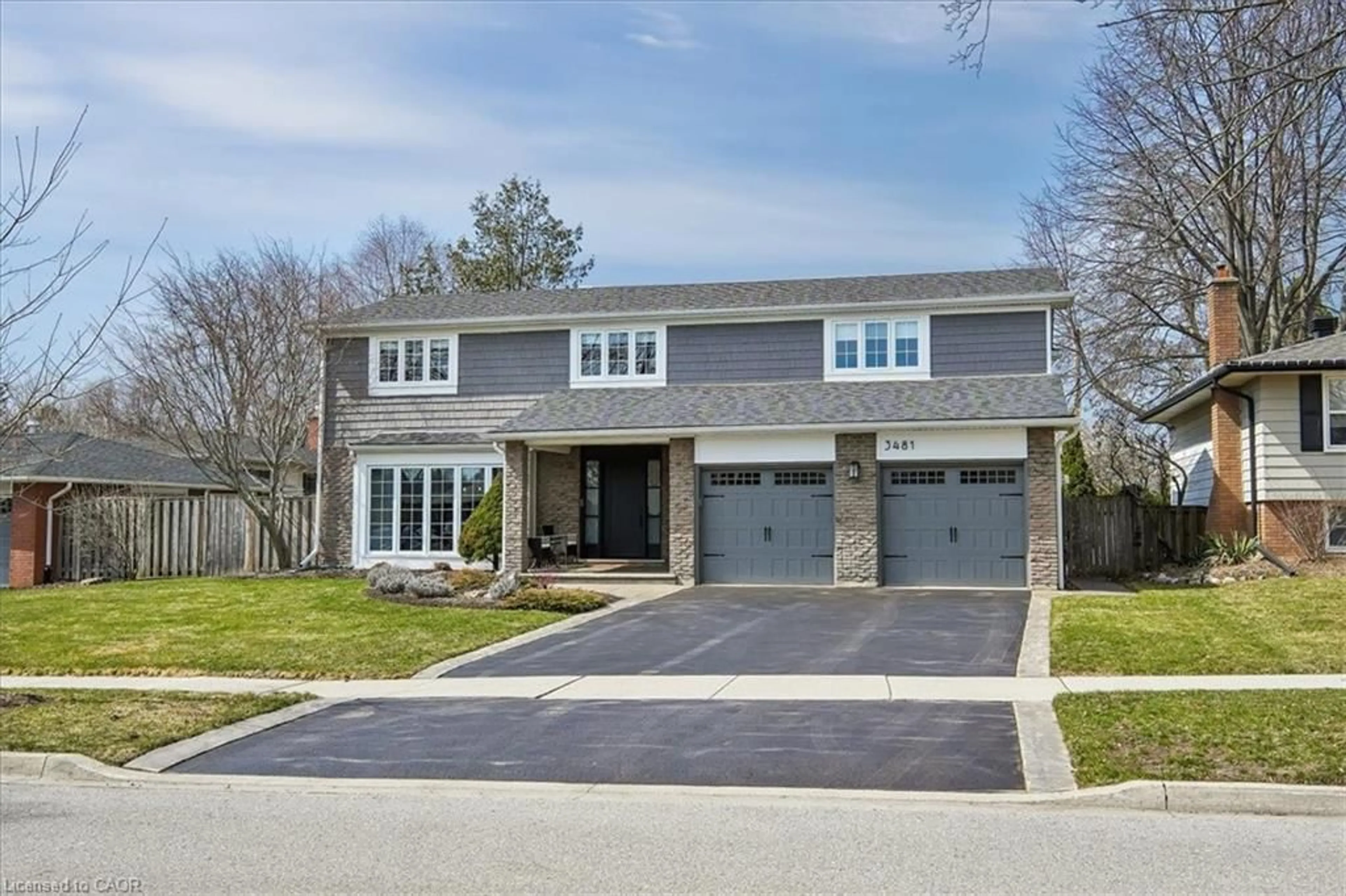 Home with brick exterior material, street for 3481 Regal Rd, Burlington Ontario L7N 1M2