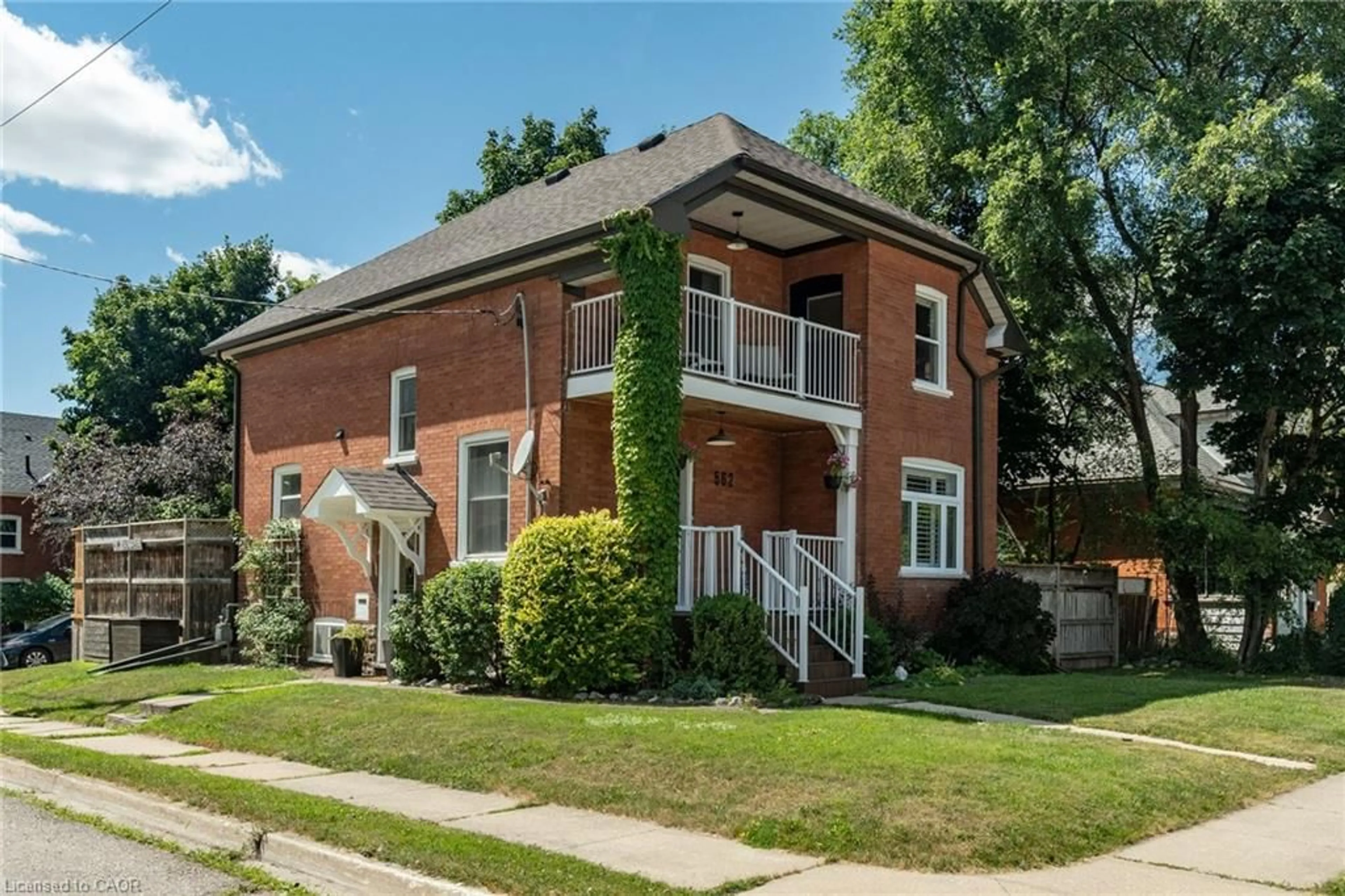 Home with brick exterior material, street for 562 Laurel St, Cambridge Ontario N3H 3Z2
