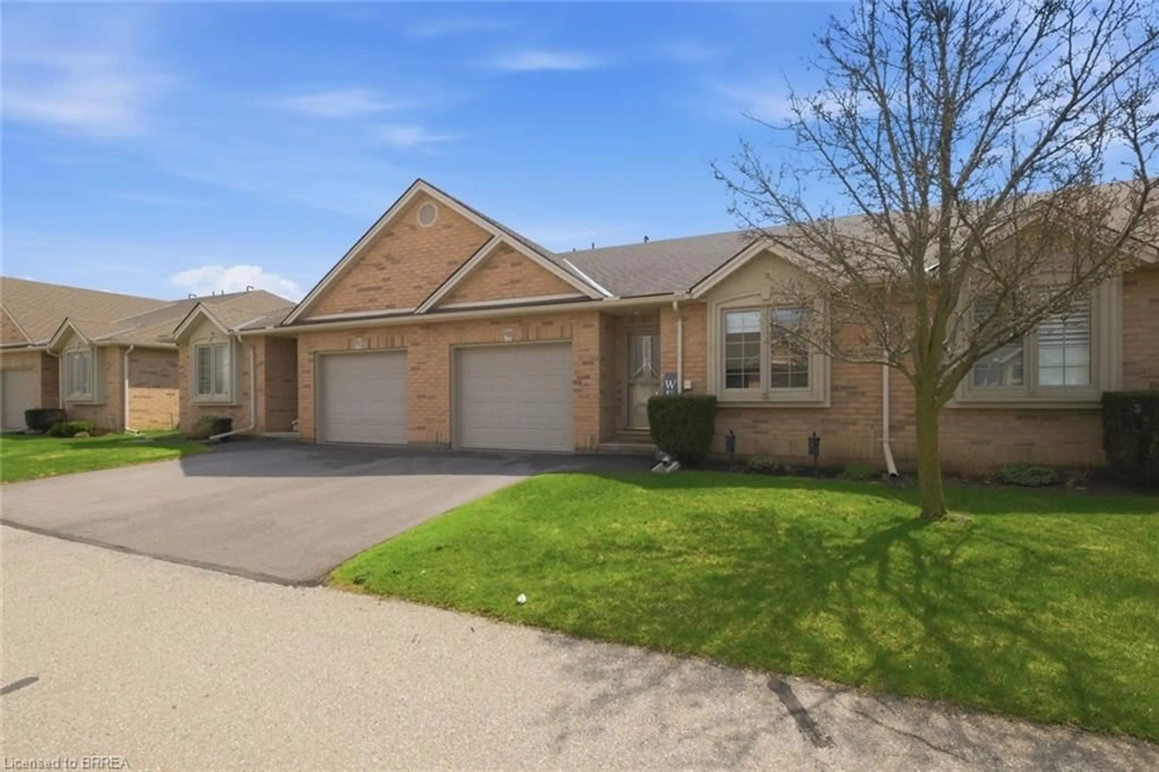 Home with brick exterior material, street for 385 Park Rd #10, Brantford Ontario N3R 0A1