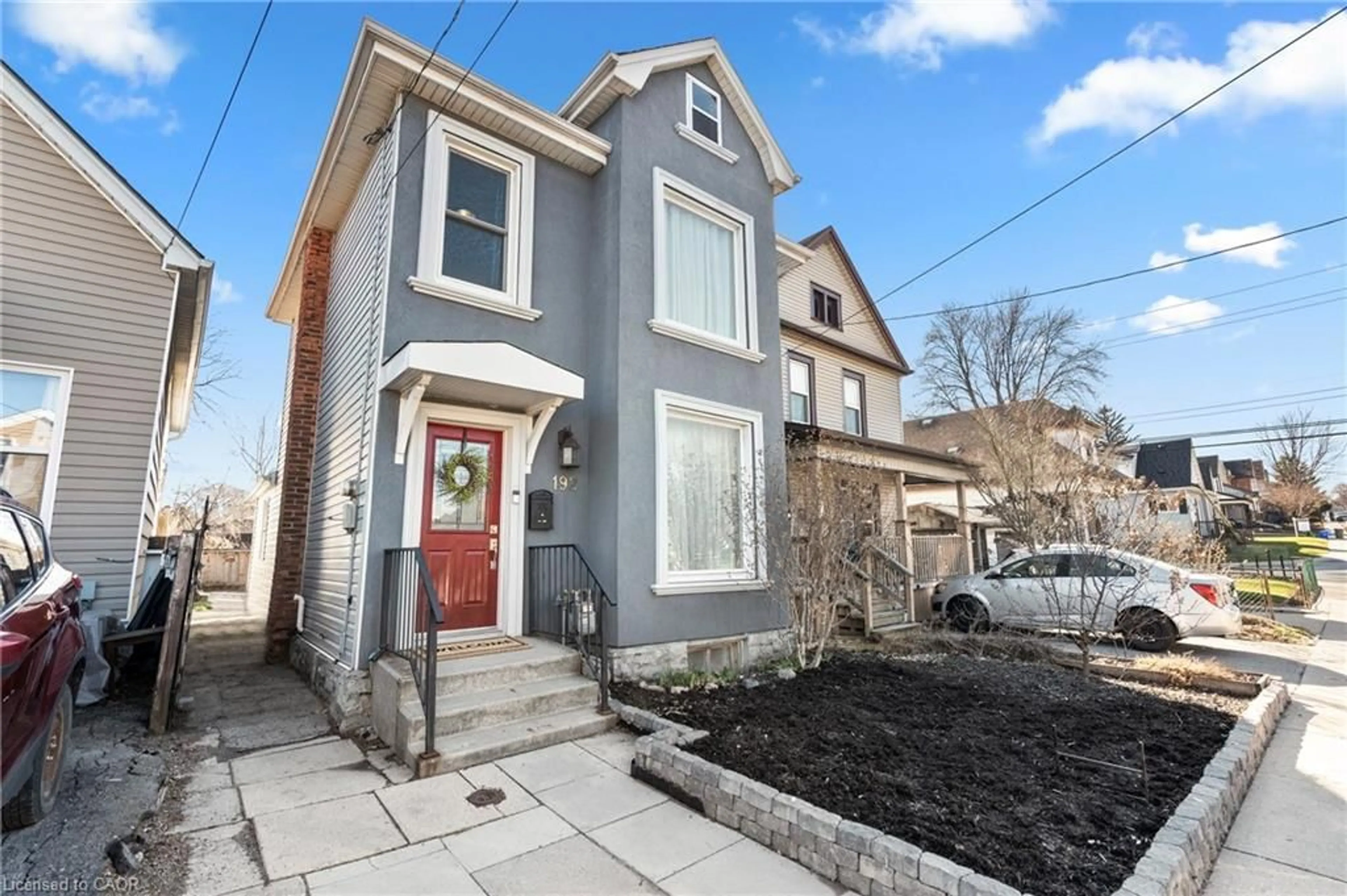 Home with brick exterior material, street for 192 Wood St, Hamilton Ontario L8L 3Z1