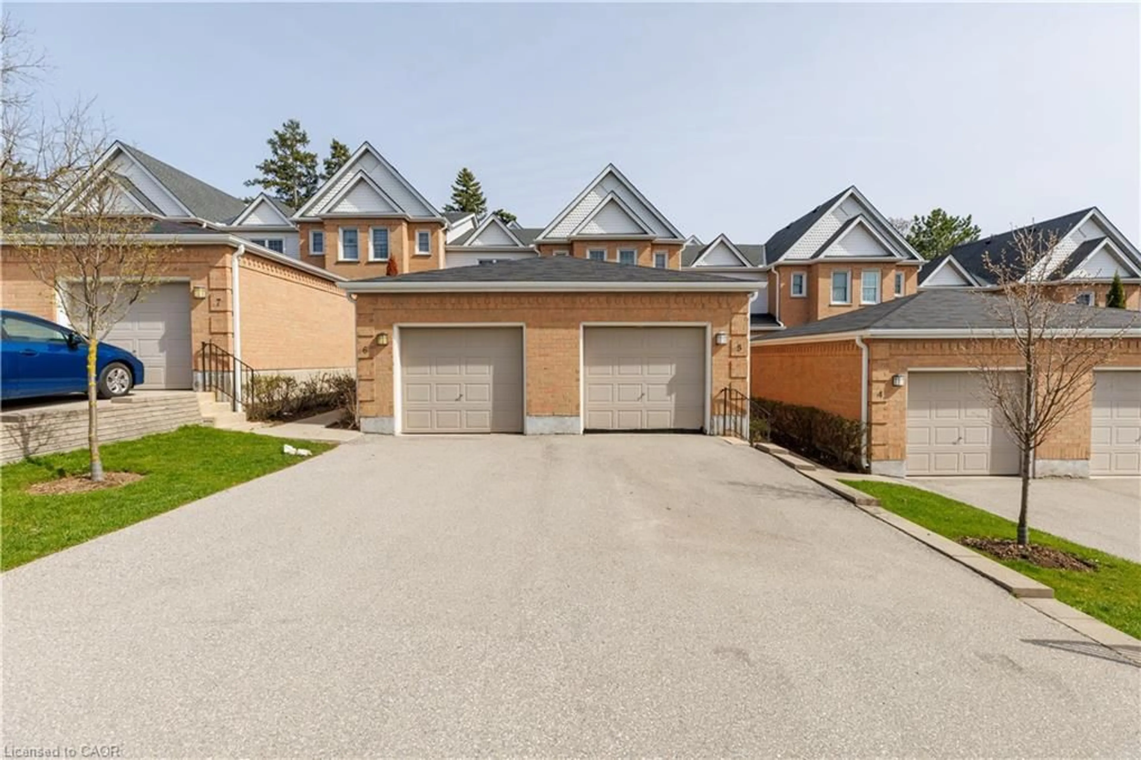 Unknown for 1570 Richmond St #5, London Ontario N6G 4W1