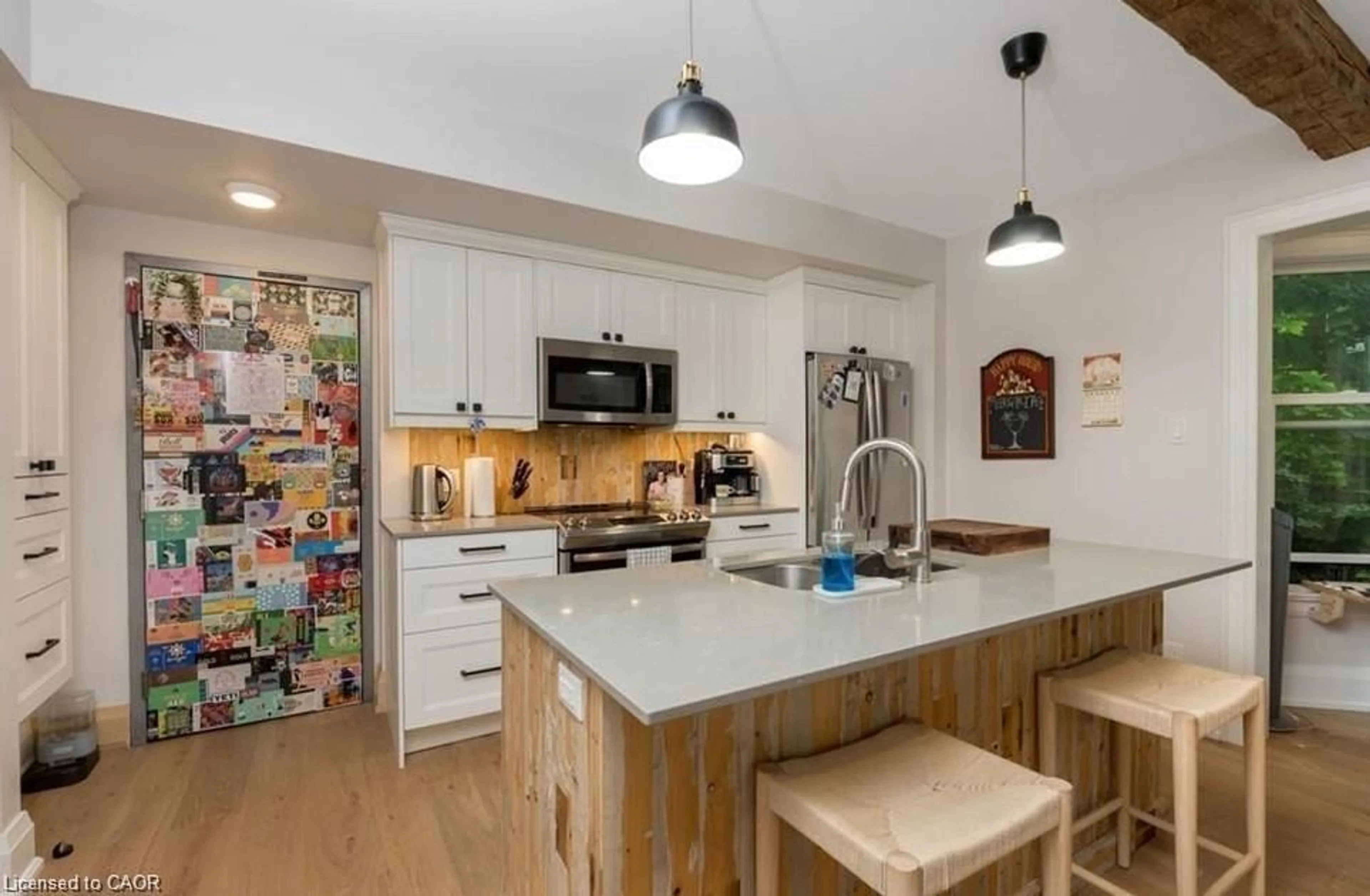 Open concept kitchen, ceramic/tile floor for 14 Young St, Waterloo Ontario N2L 2Y8