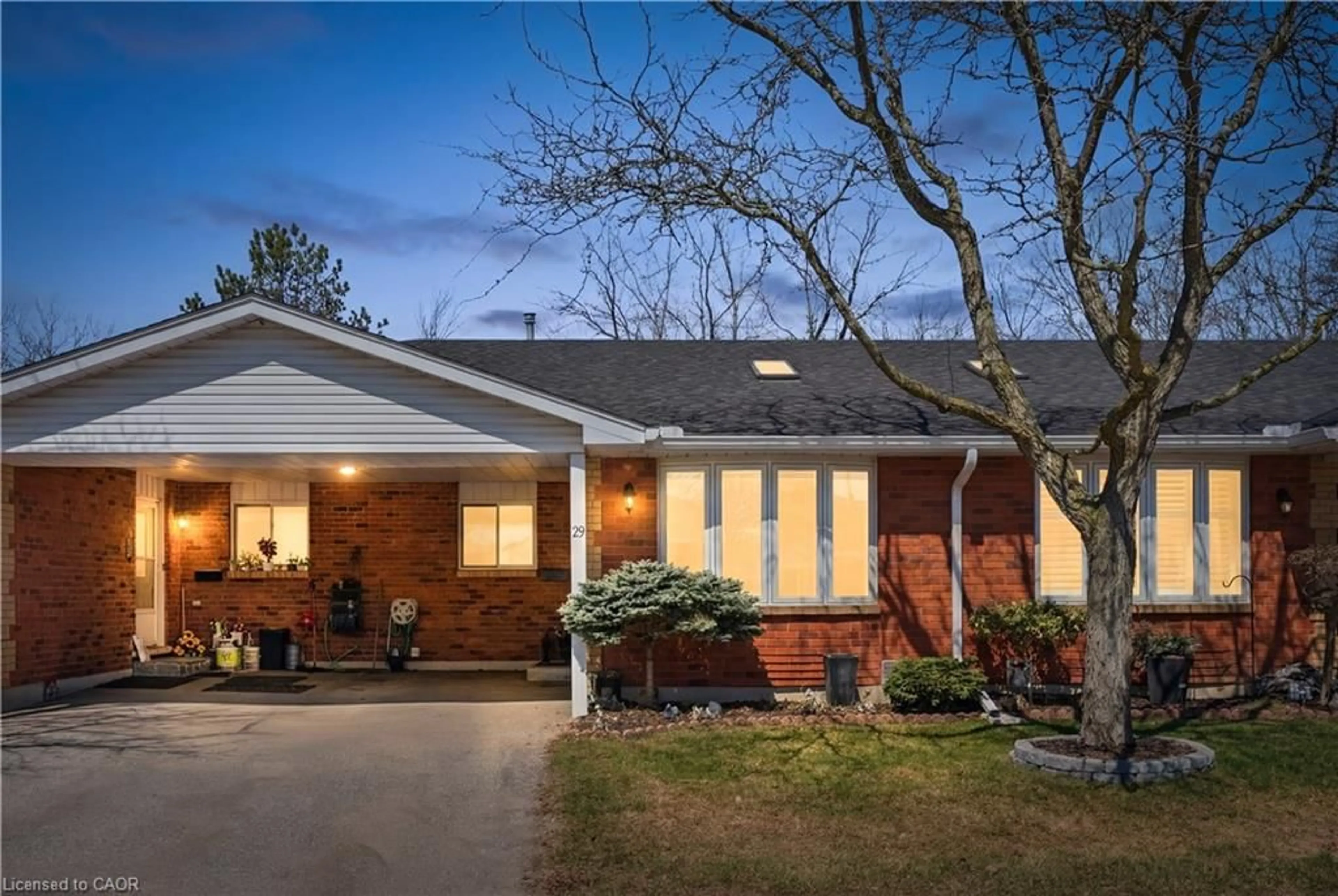 Home with brick exterior material, street for 1030 Colborne St #29, Brantford Ontario N3T 5L7