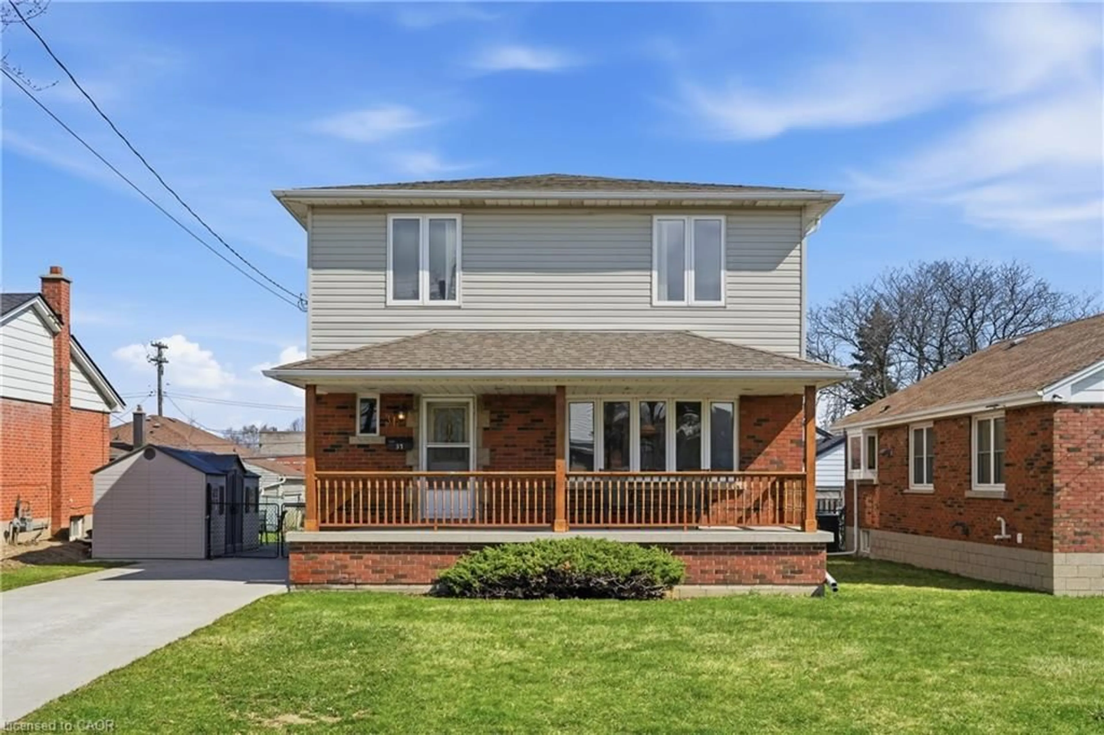 Home with brick exterior material, street for 31 Sheridan Dr, Hamilton Ontario L9A 2C7