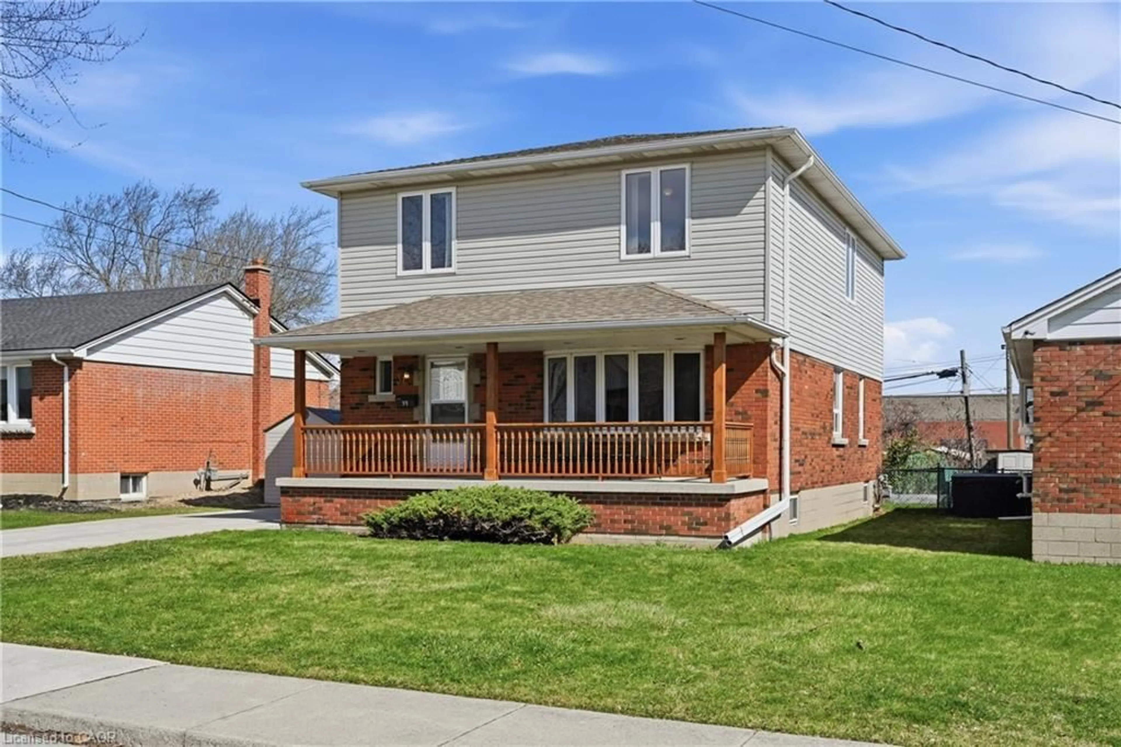 Home with brick exterior material, street for 31 Sheridan Dr, Hamilton Ontario L9A 2C7
