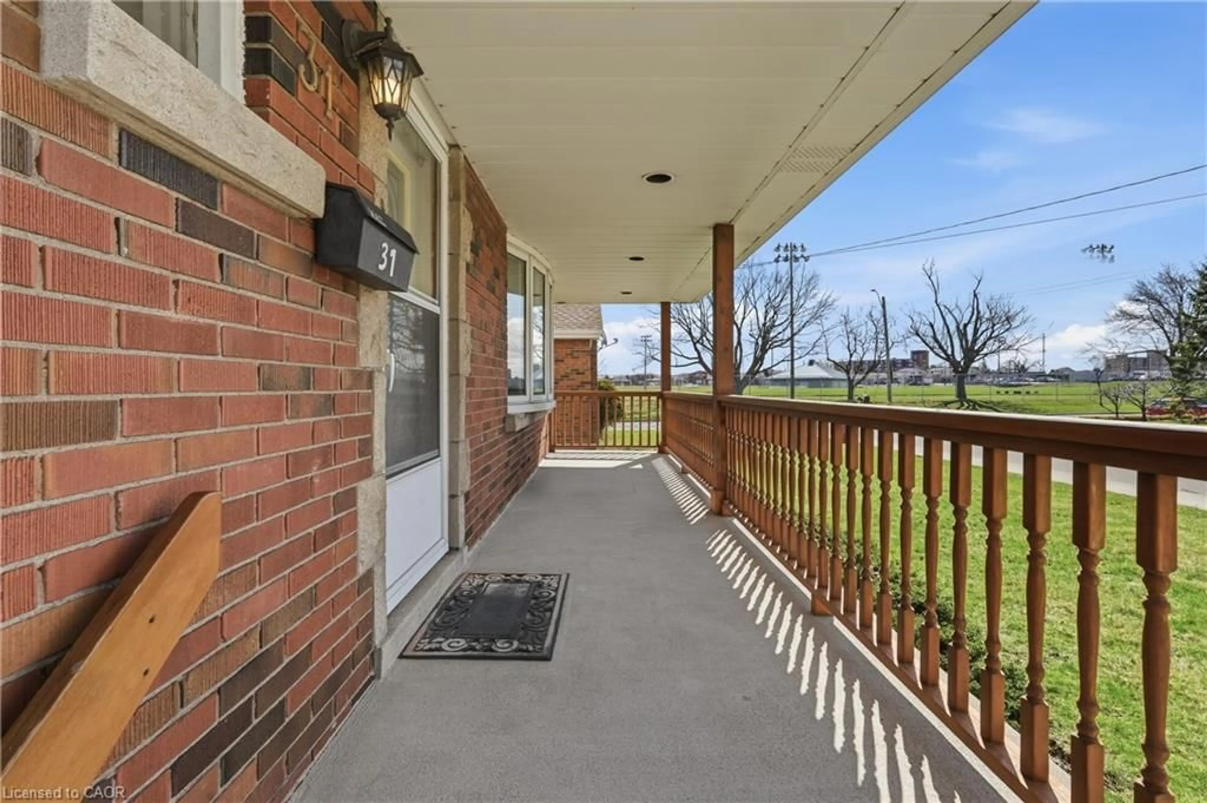 Unknown for 31 Sheridan Dr, Hamilton Ontario L9A 2C7