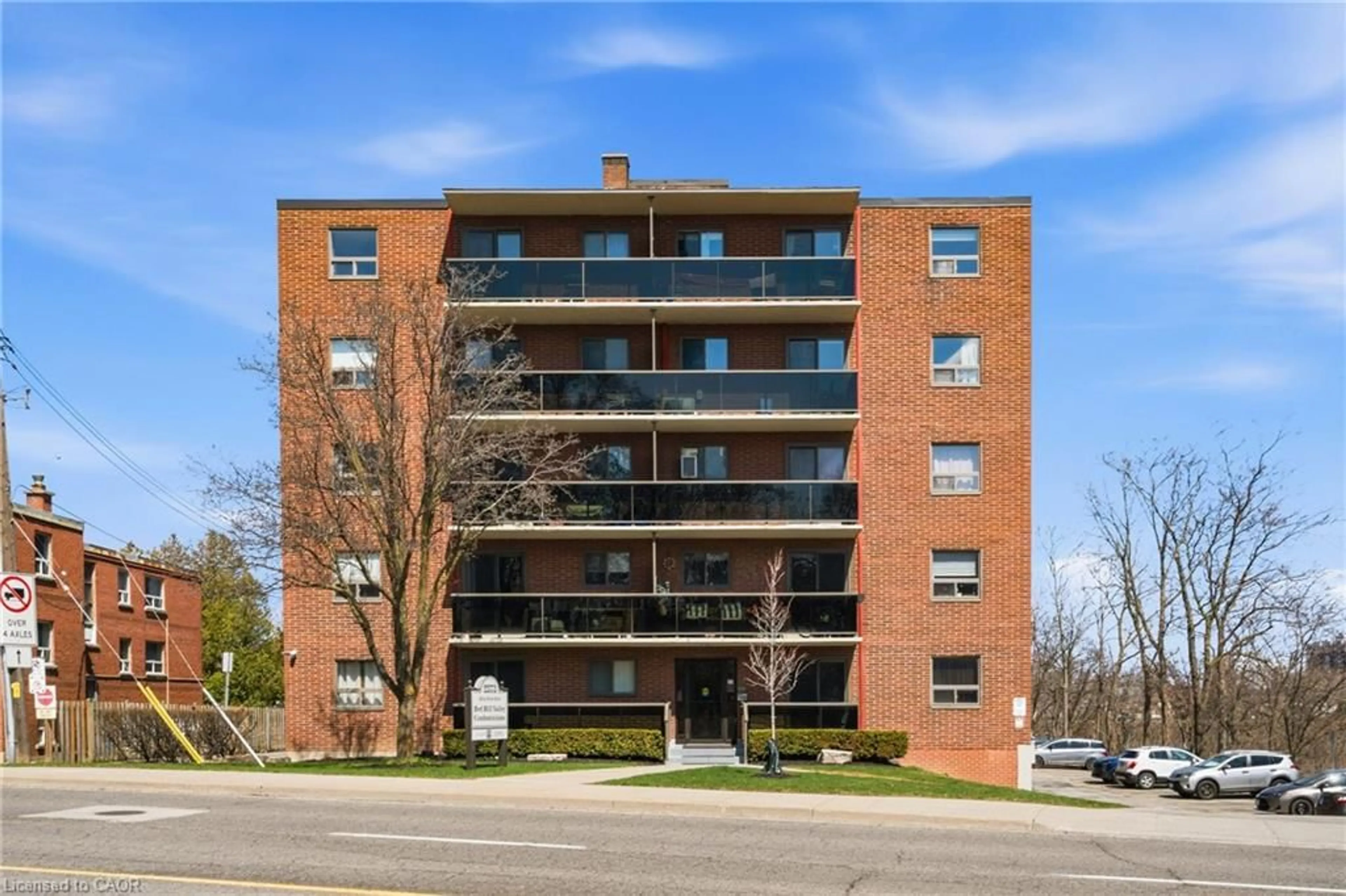 Home with brick exterior material, building for 2373 King St #45, Hamilton Ontario L8K 1X9