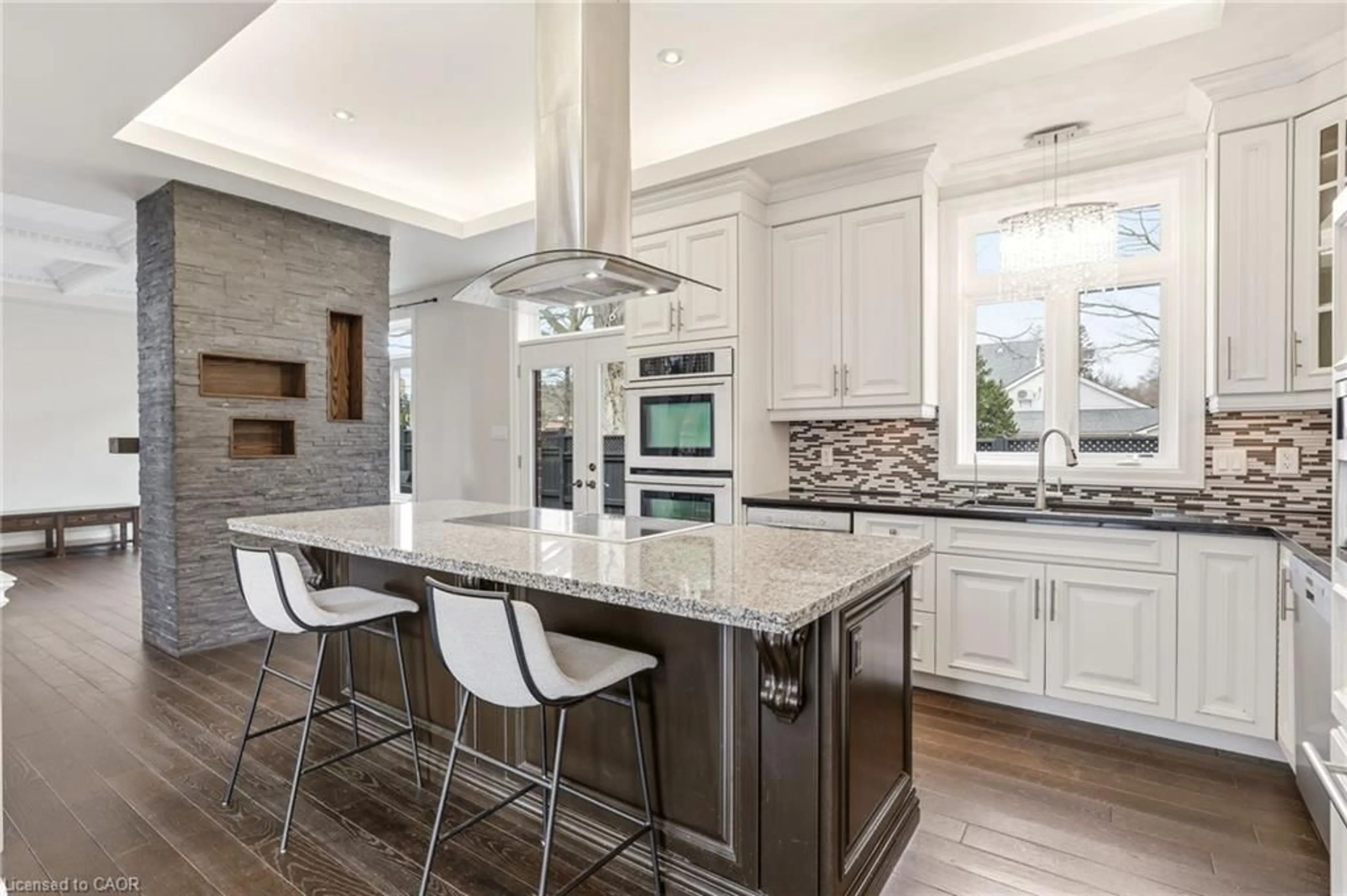 Contemporary kitchen, ceramic/tile floor for 991 Glenwood Ave, Burlington Ontario L7T 2K1