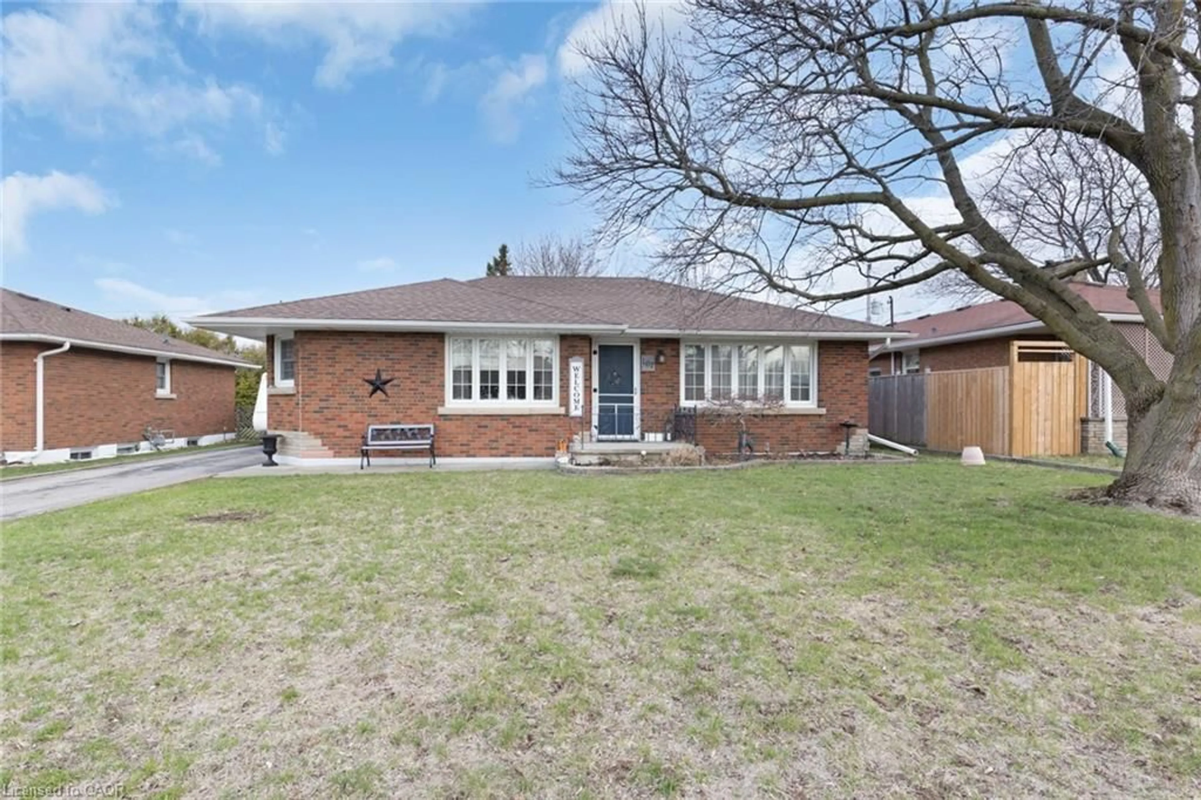 Home with brick exterior material, street for 167 Adams Ave, Delhi Ontario N4B 1P6