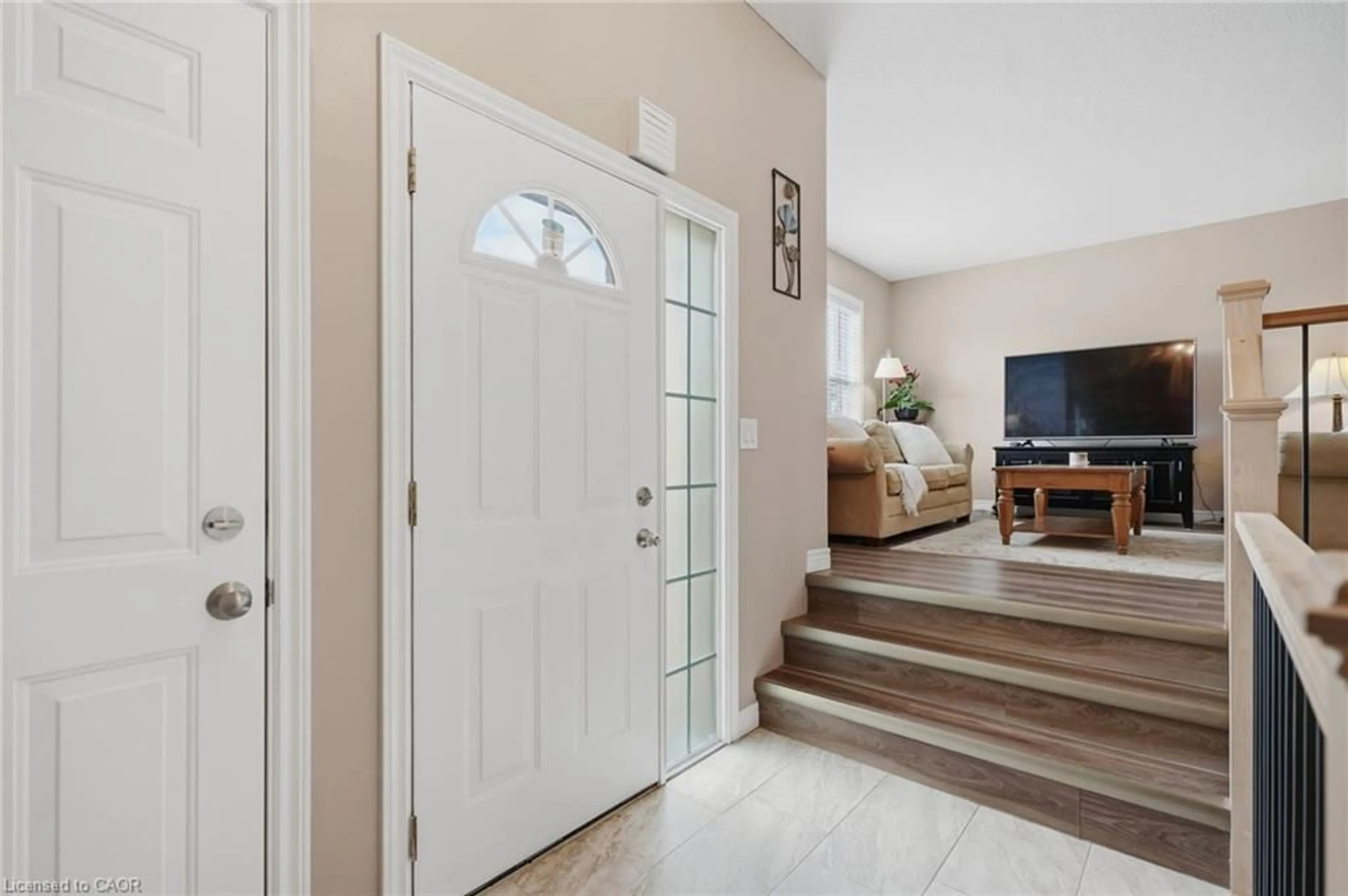 Indoor entryway for 3148 Jewell Ave, Ridgeway Ontario L0S 1N0