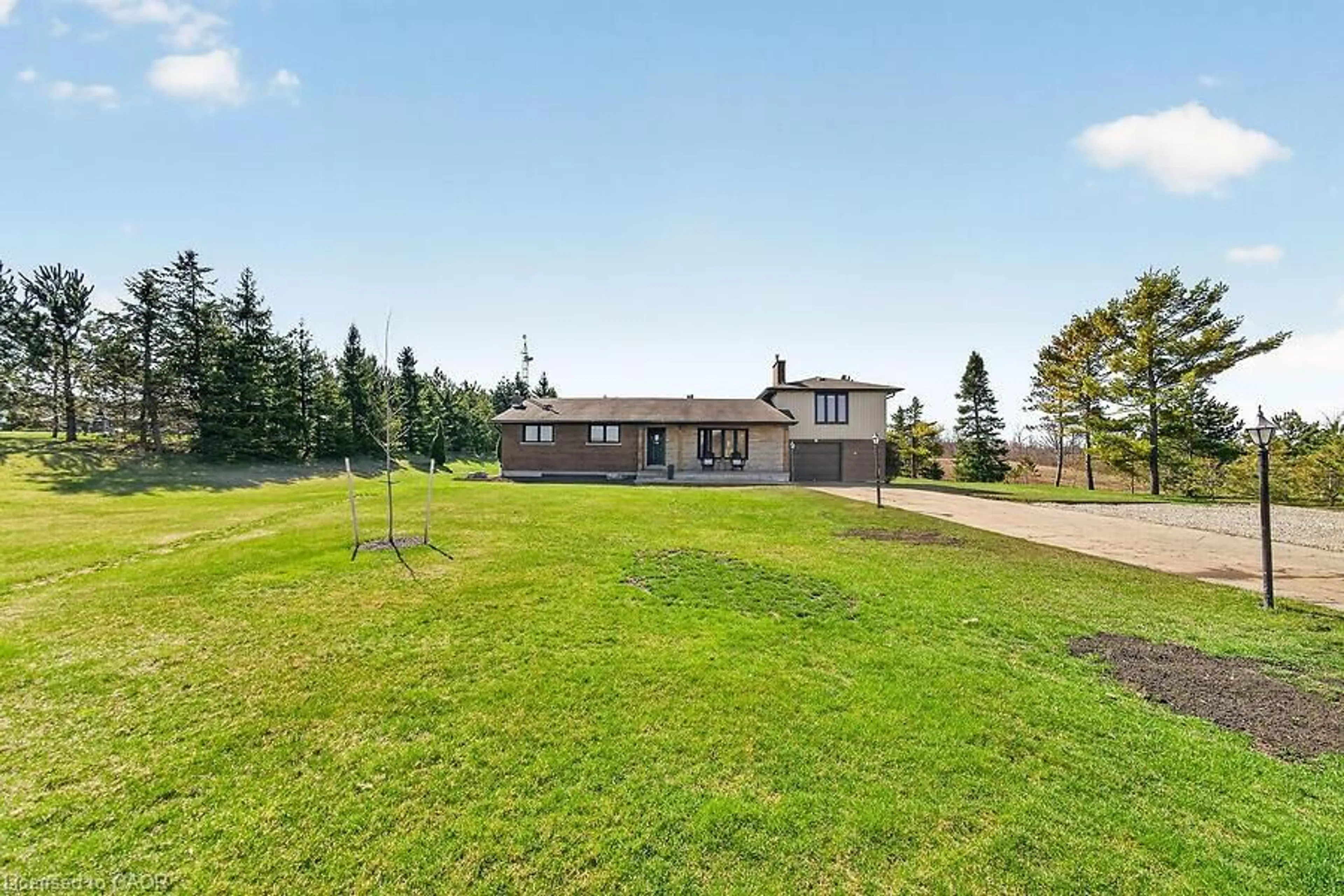 A pic from outside/outdoor area/front of a property/back of a property/a pic from drone, water/lake/river/ocean view for 9752 Regional 9 Rd, West Lincoln Ontario N0A 1C0