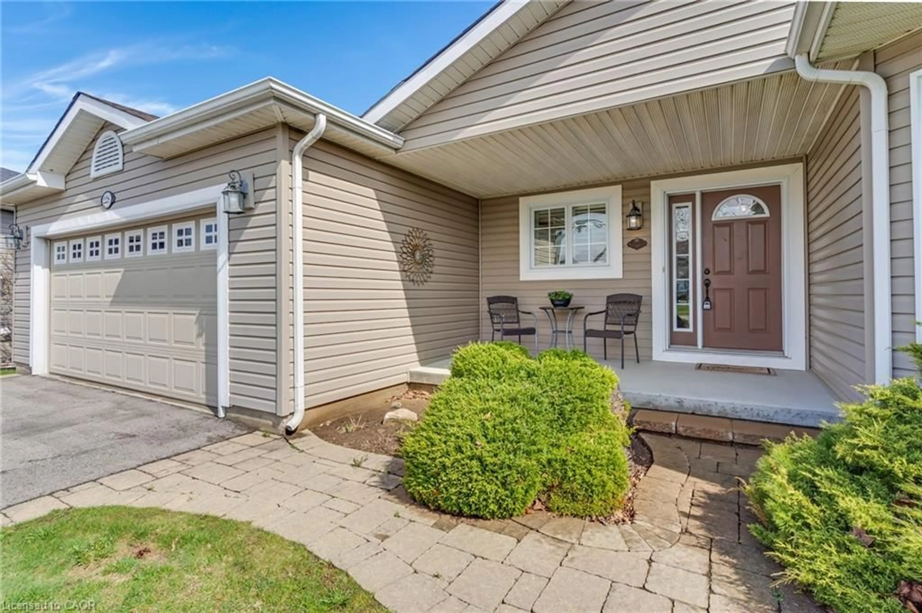 Unknown for 228 Glenariff Dr, Freelton Ontario L8B 1A5