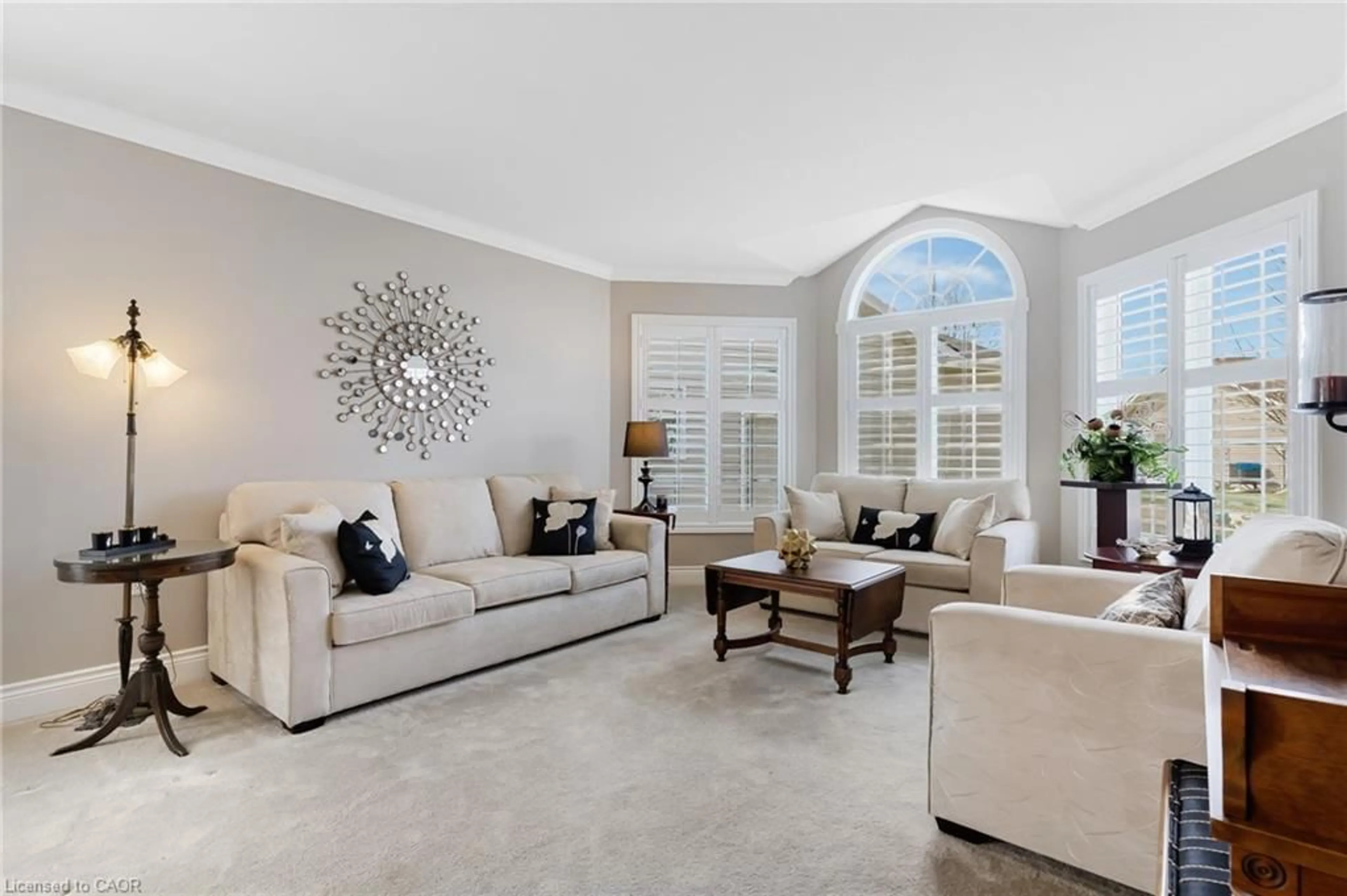 Living room with furniture, unknown for 228 Glenariff Dr, Freelton Ontario L8B 1A5