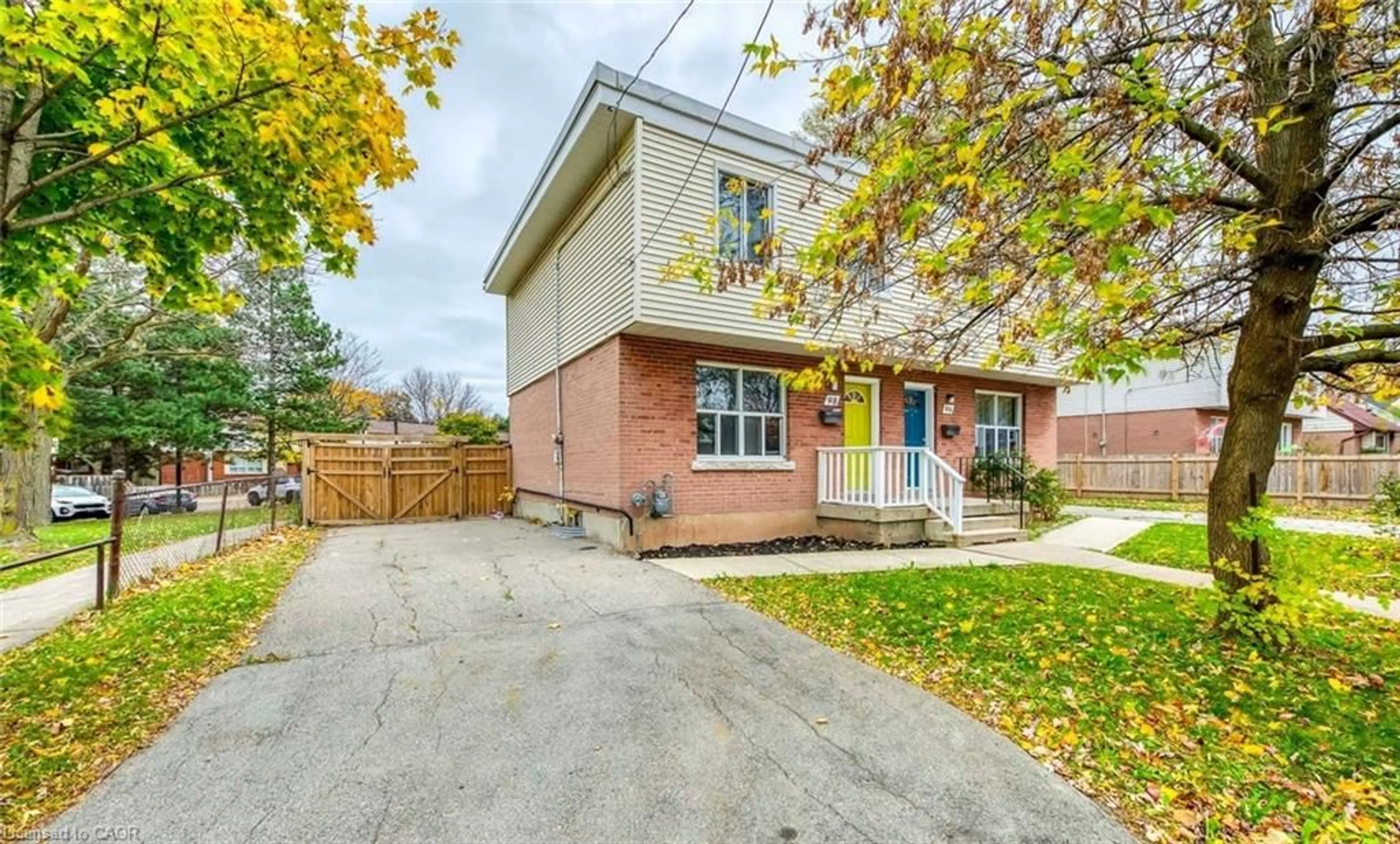 Home with brick exterior material, street for 98 Armstrong Ave, Hamilton Ontario L8H 1M5