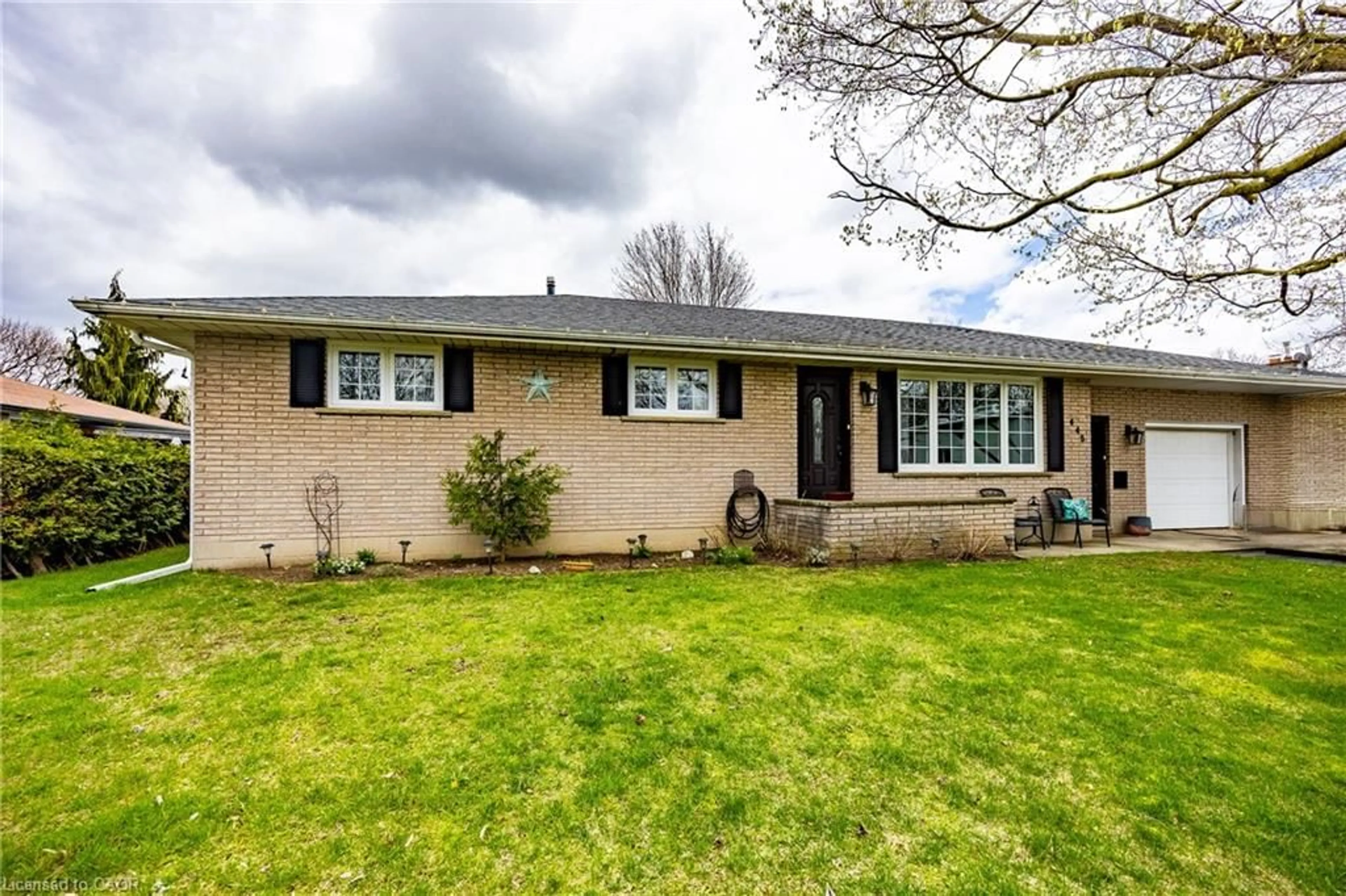 Home with brick exterior material, street for 445 Spydell St, Delhi Ontario N4B 2V2