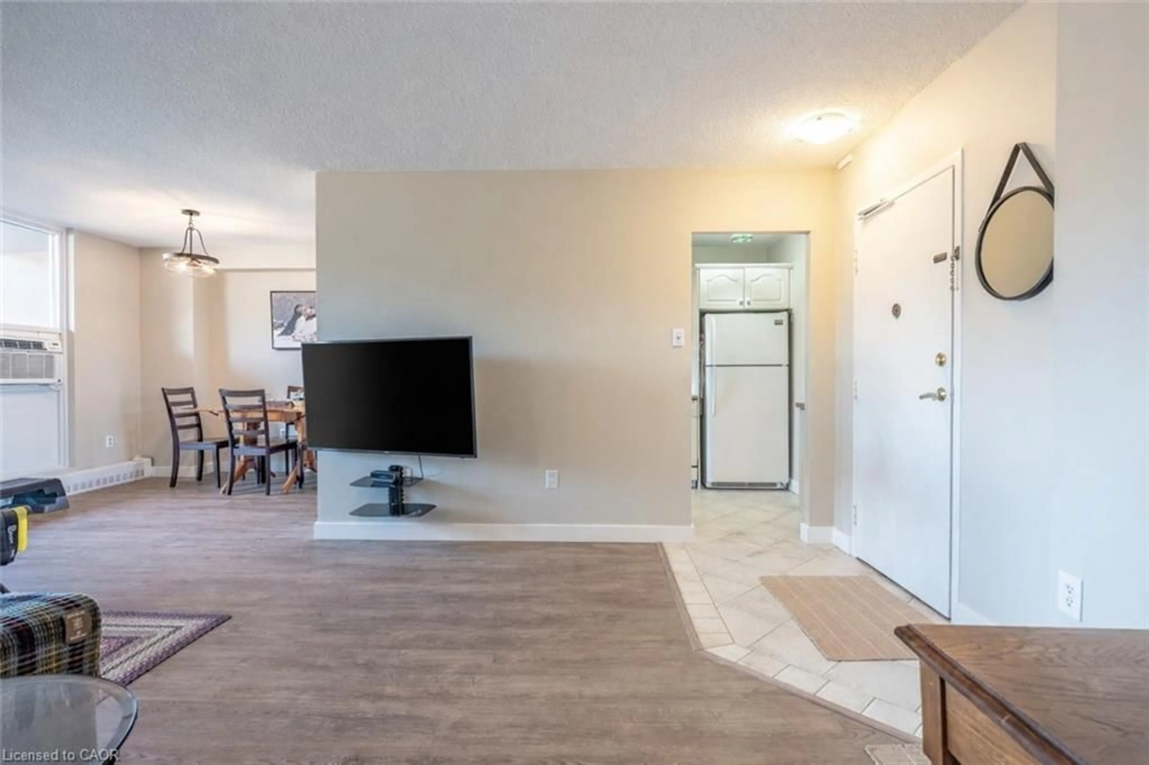 Unknown for 1968 Main St #909, Hamilton Ontario L8S 1J7