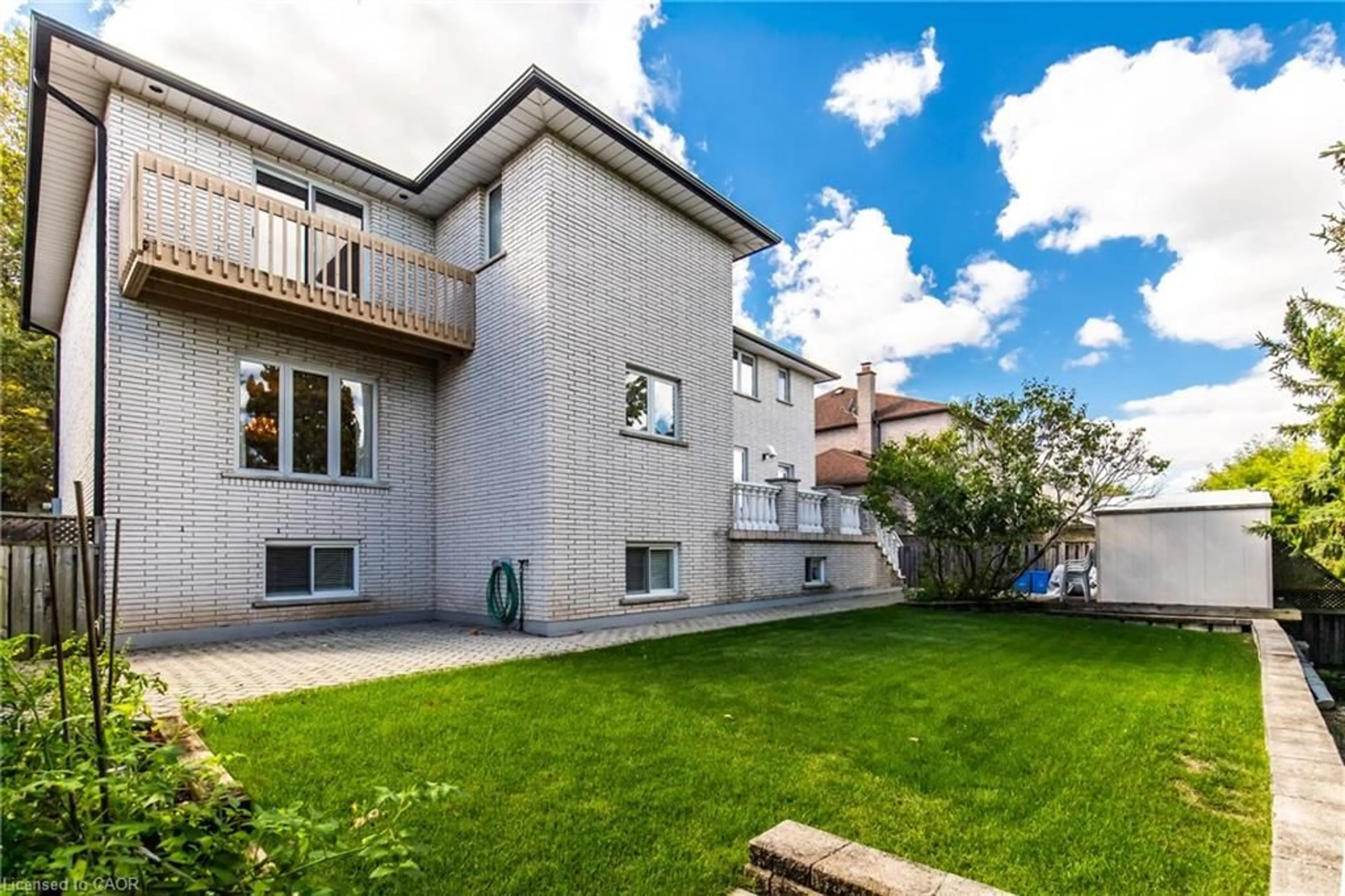 Patio, unknown for 79 Maple Dr, Hamilton Ontario L8G 3C6