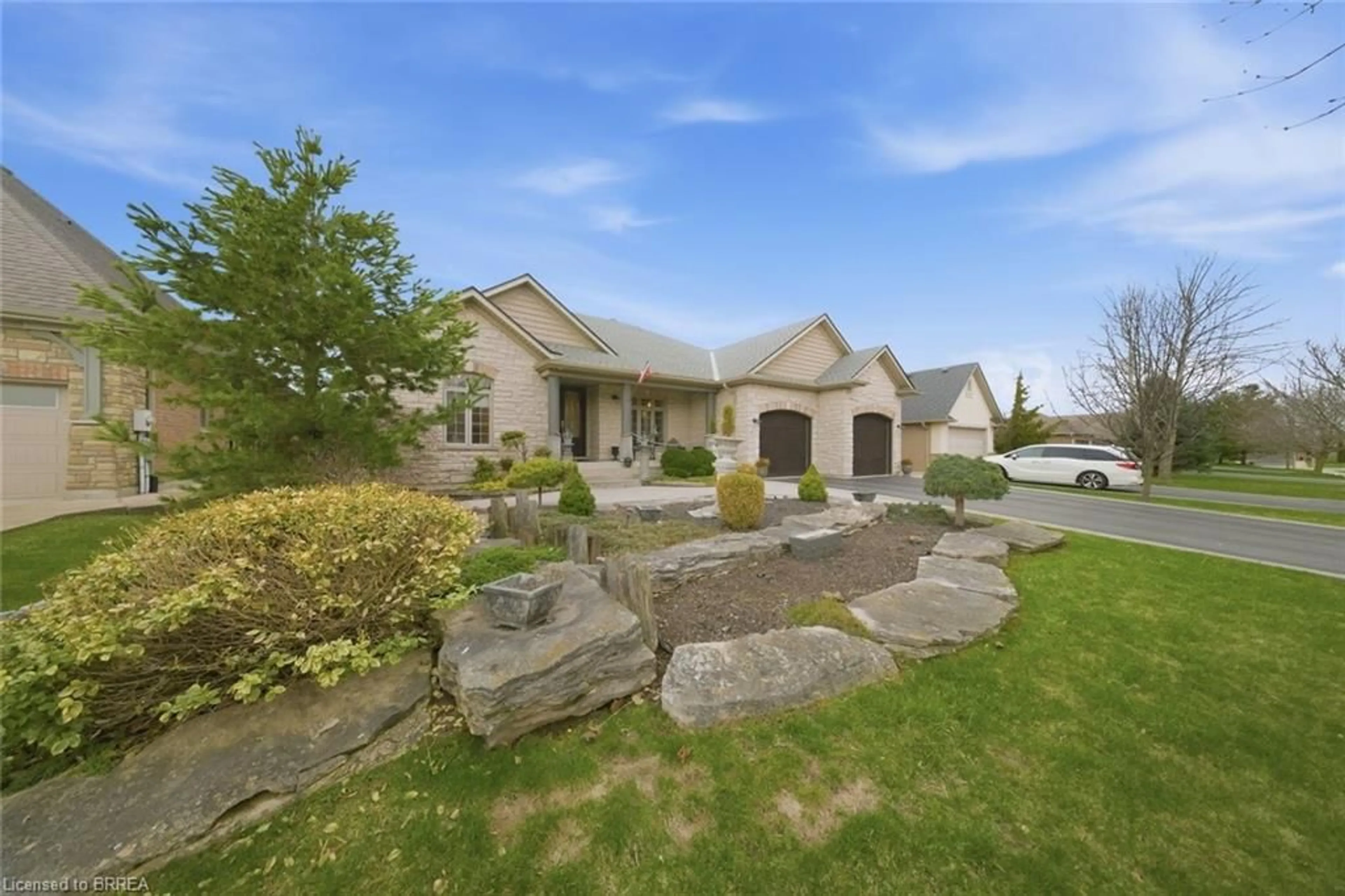 A pic from outside/outdoor area/front of a property/back of a property/a pic from drone, street for 7 Ocean Way, Port Dover Ontario N0A 1N7