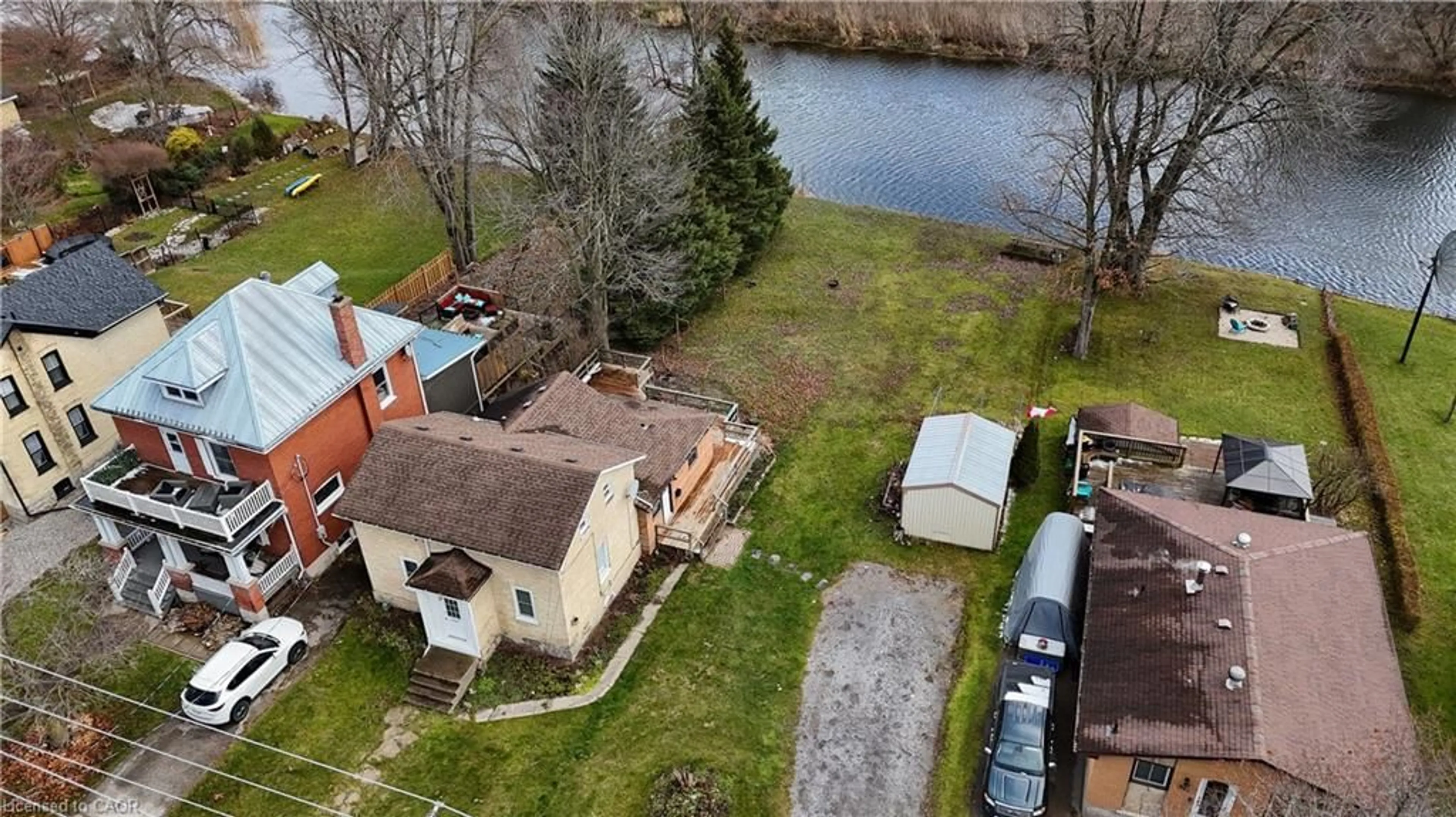 A pic from outside/outdoor area/front of a property/back of a property/a pic from drone, water/lake/river/ocean view for 363 Fountain St, Cambridge Ontario N3H 1J2