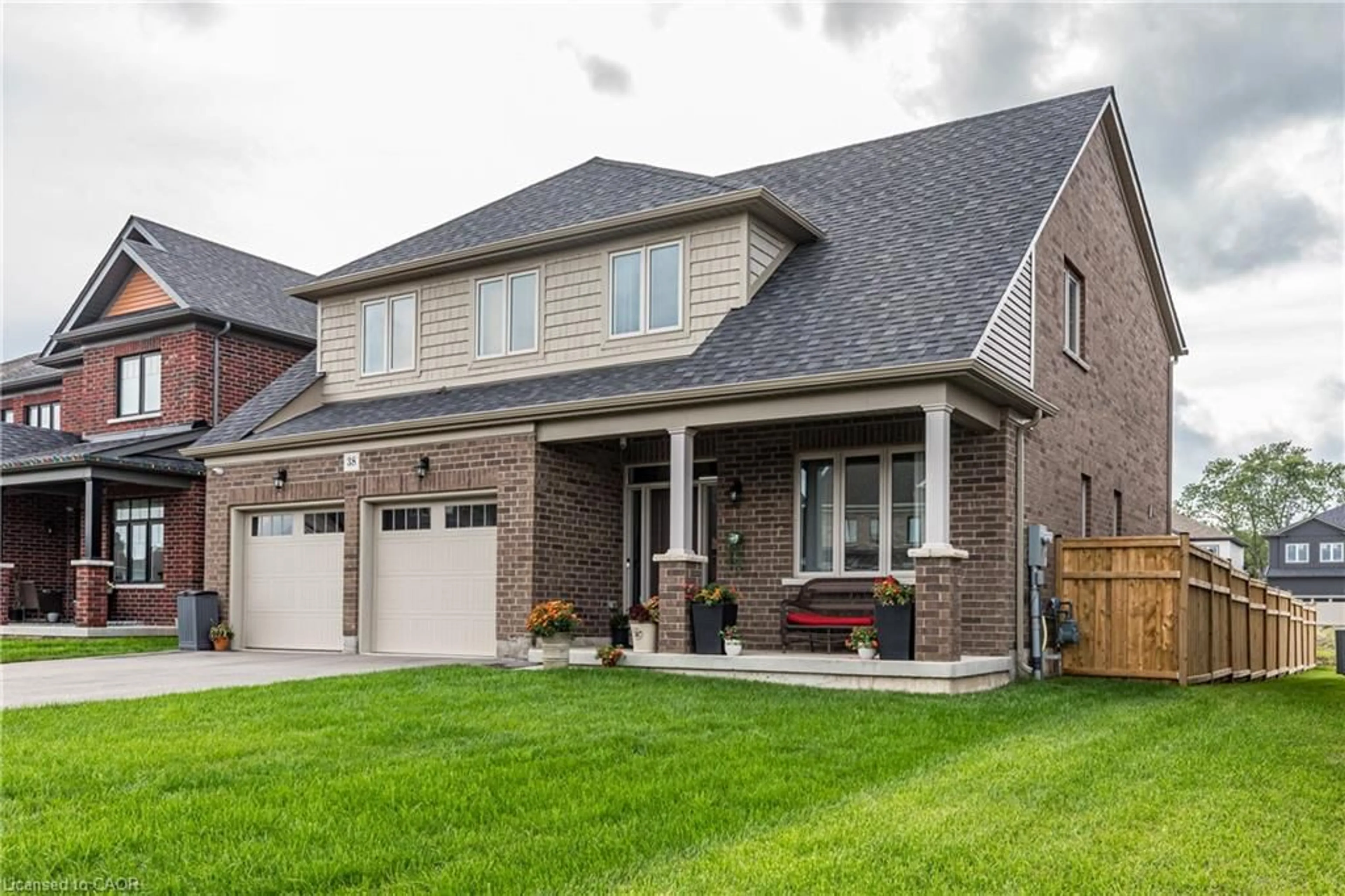 Home with brick exterior material, street for 38 Oriole Cres, Port Colborne Ontario L3K 6E2