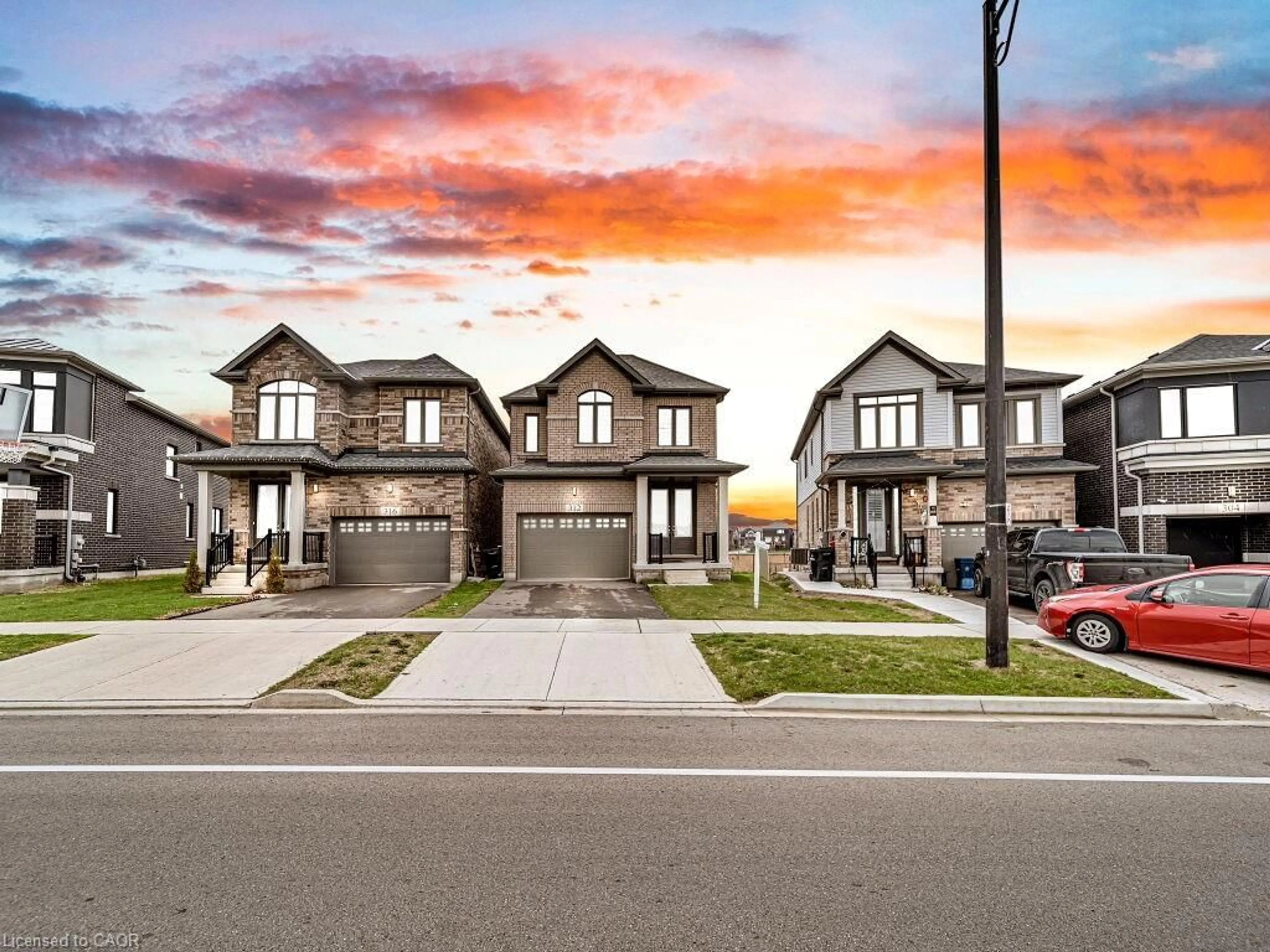 Unknown for 312 Bismark Dr, Cambridge Ontario N1S 0C6