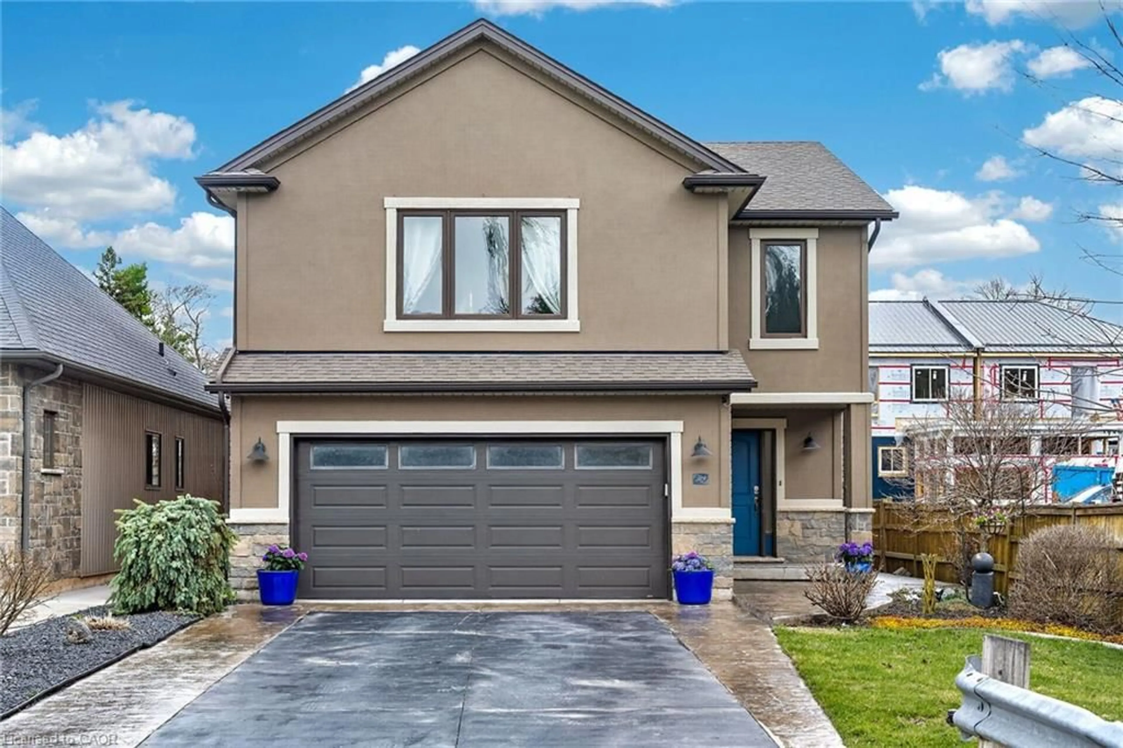 Home with brick exterior material, street for 379 Michael Dr, Welland Ontario L3C 0A5