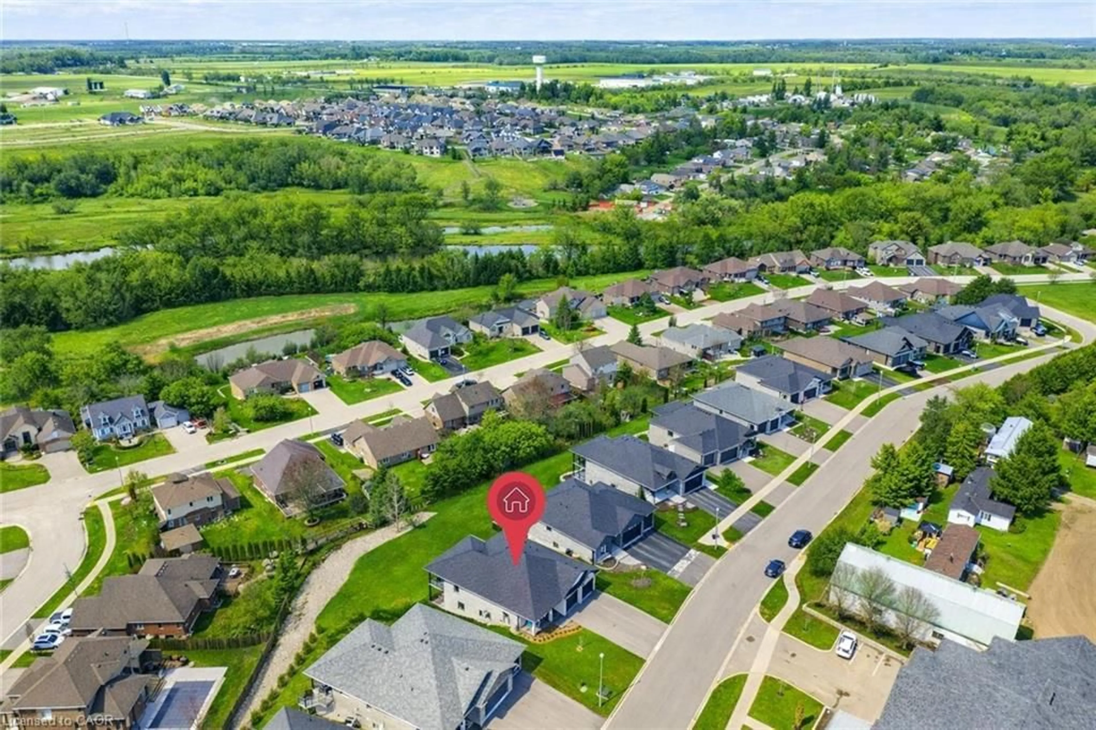 A pic from outside/outdoor area/front of a property/back of a property/a pic from drone, street for 14 Faith Dr, Drayton Ontario N0G 1P0