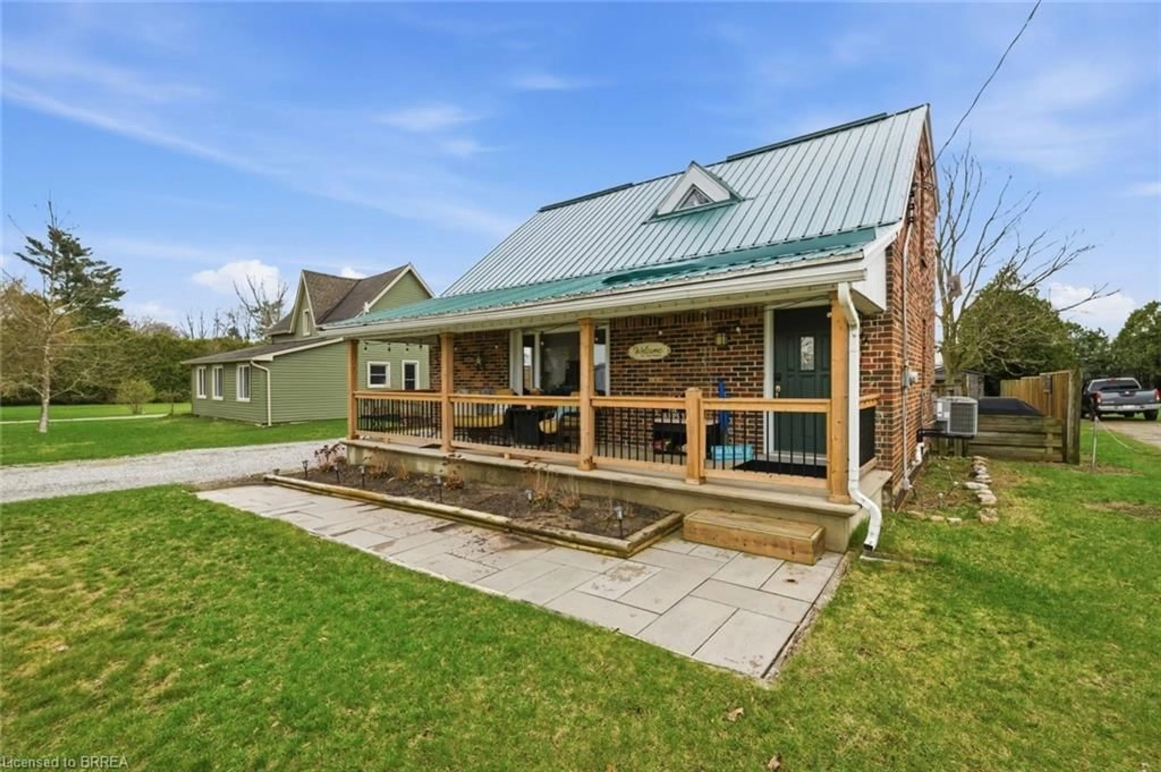 Unknown for 100 La Salette Rd, La Salette Ontario N0E 1H0