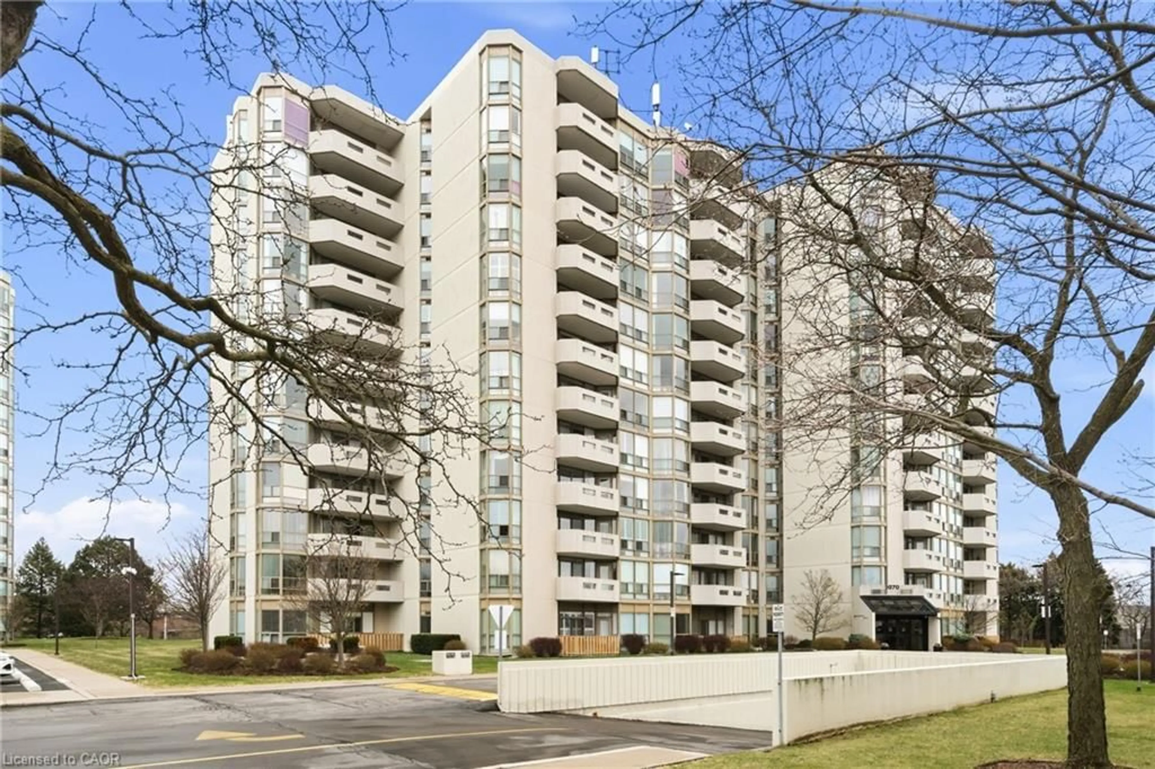 Unknown for 5070 Pinedale Ave #407, Burlington Ontario L7L 5V6