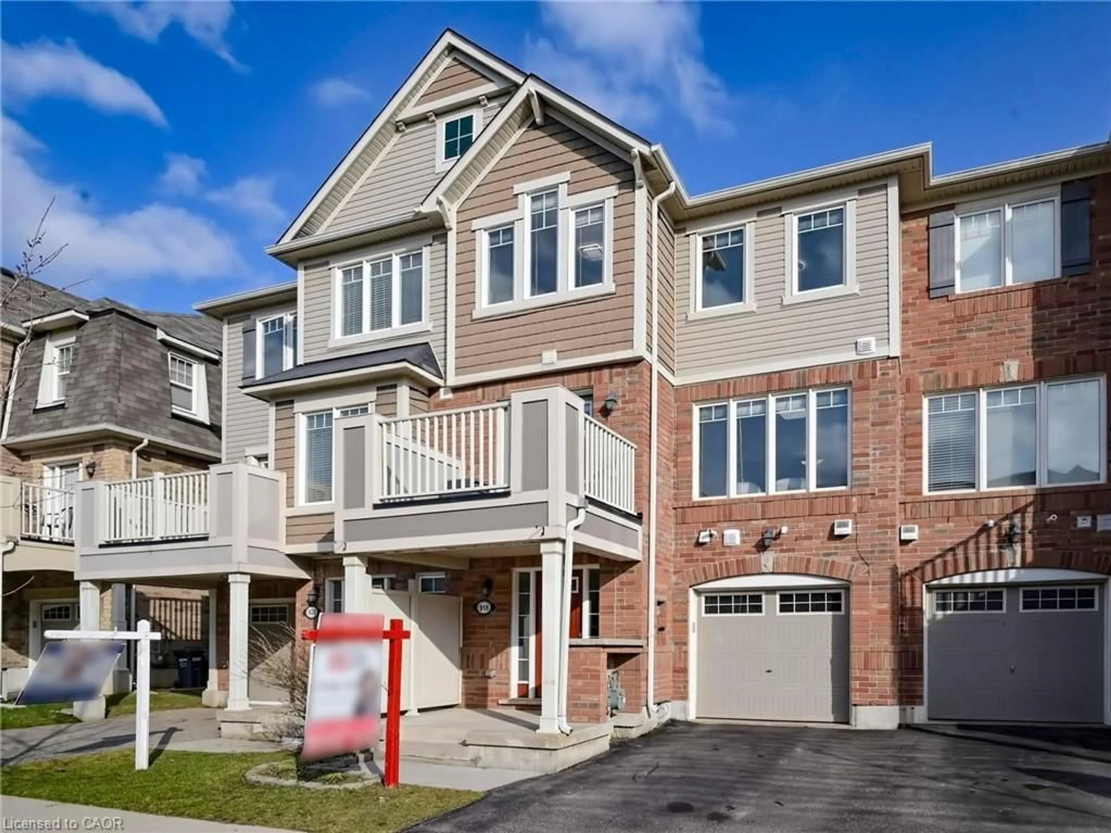 Home with brick exterior material, street for 918 Nadalin Hts, Milton Ontario L9T 8R1