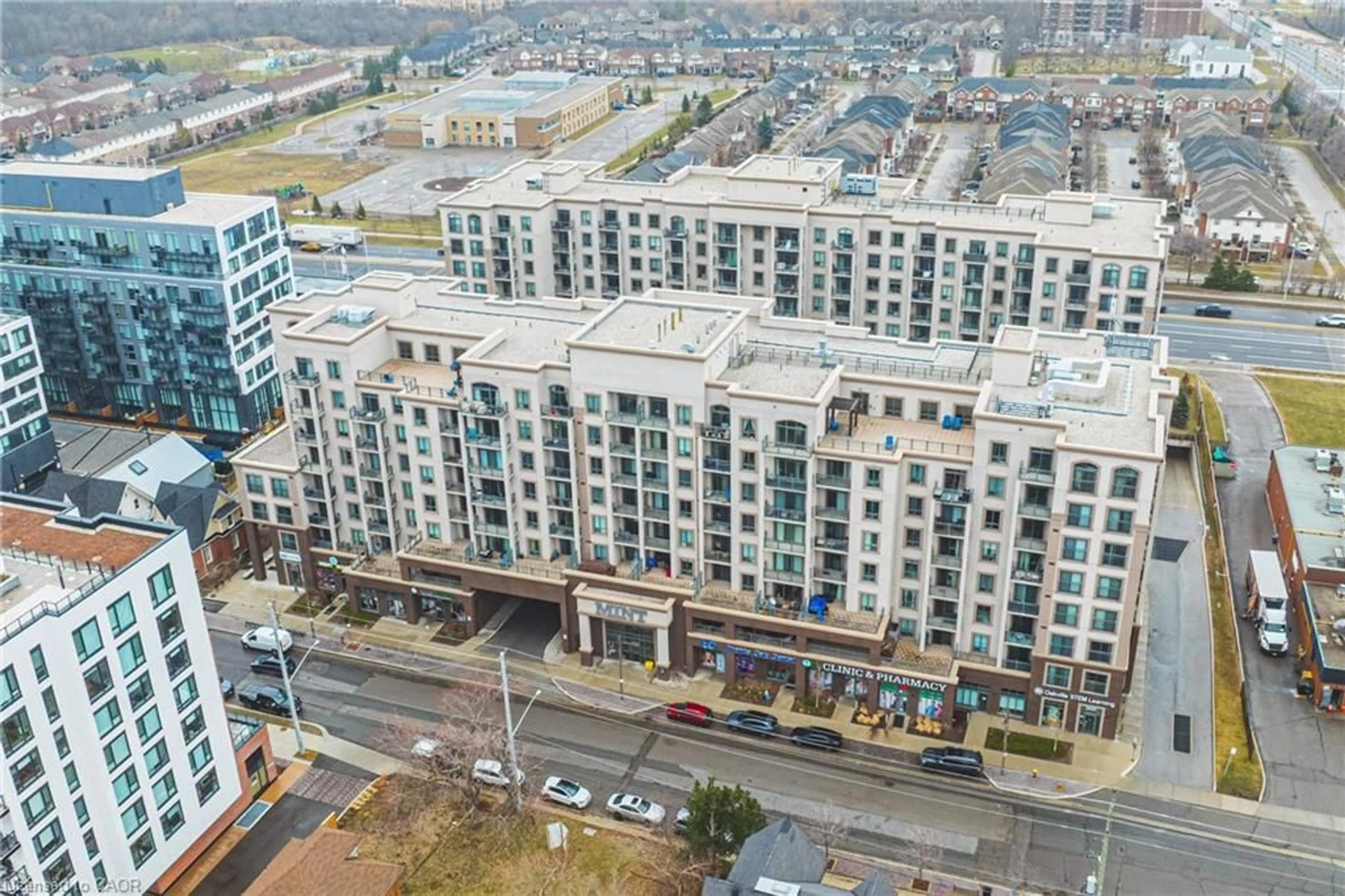 A pic from outside/outdoor area/front of a property/back of a property/a pic from drone, city buildings view from balcony for 2486 Old Bronte Rd #711, Oakville Ontario L6M 4J2
