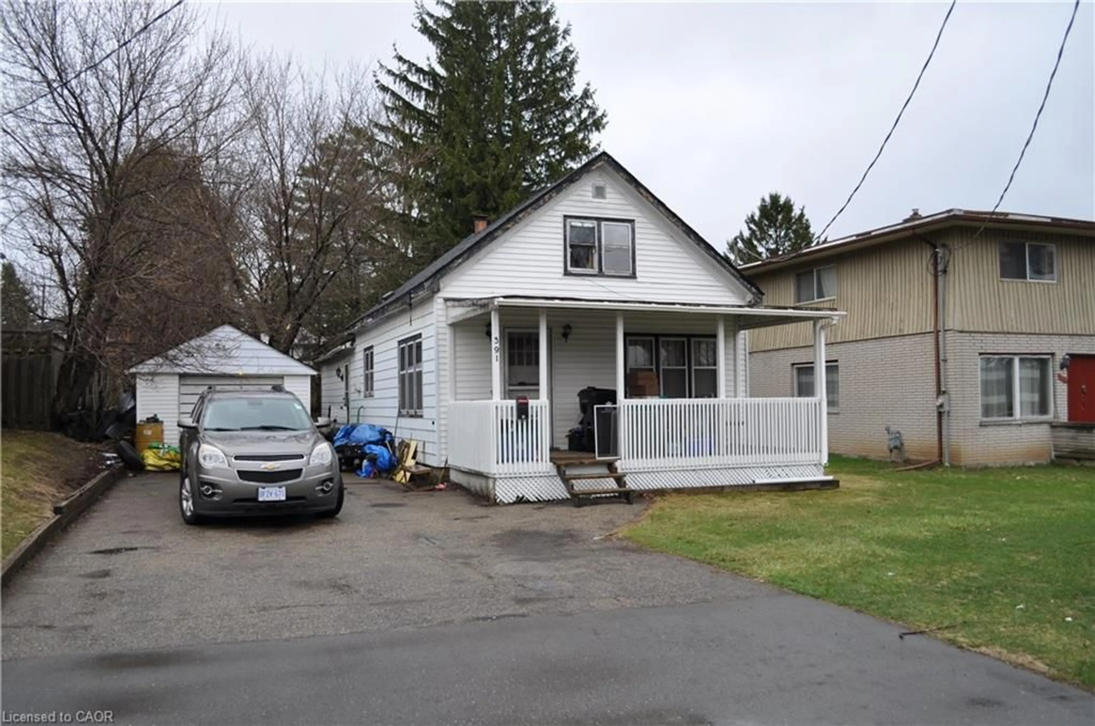 Unknown for 391 Lawrence Ave, Kitchener Ontario N2M 1Y7