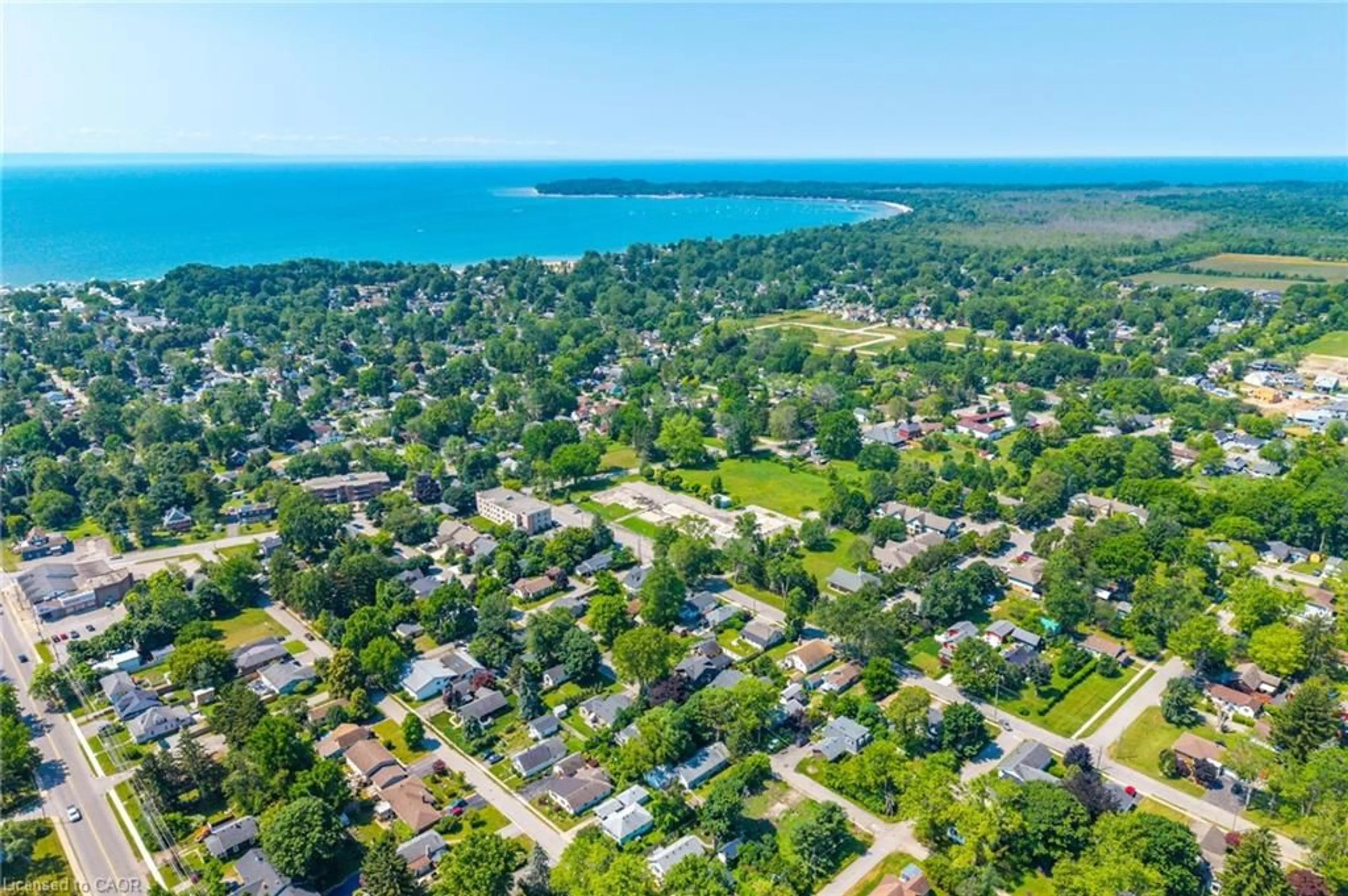 A pic from outside/outdoor area/front of a property/back of a property/a pic from drone, water/lake/river/ocean view for 110 Derby Rd, Crystal Beach Ontario L0S 1B0