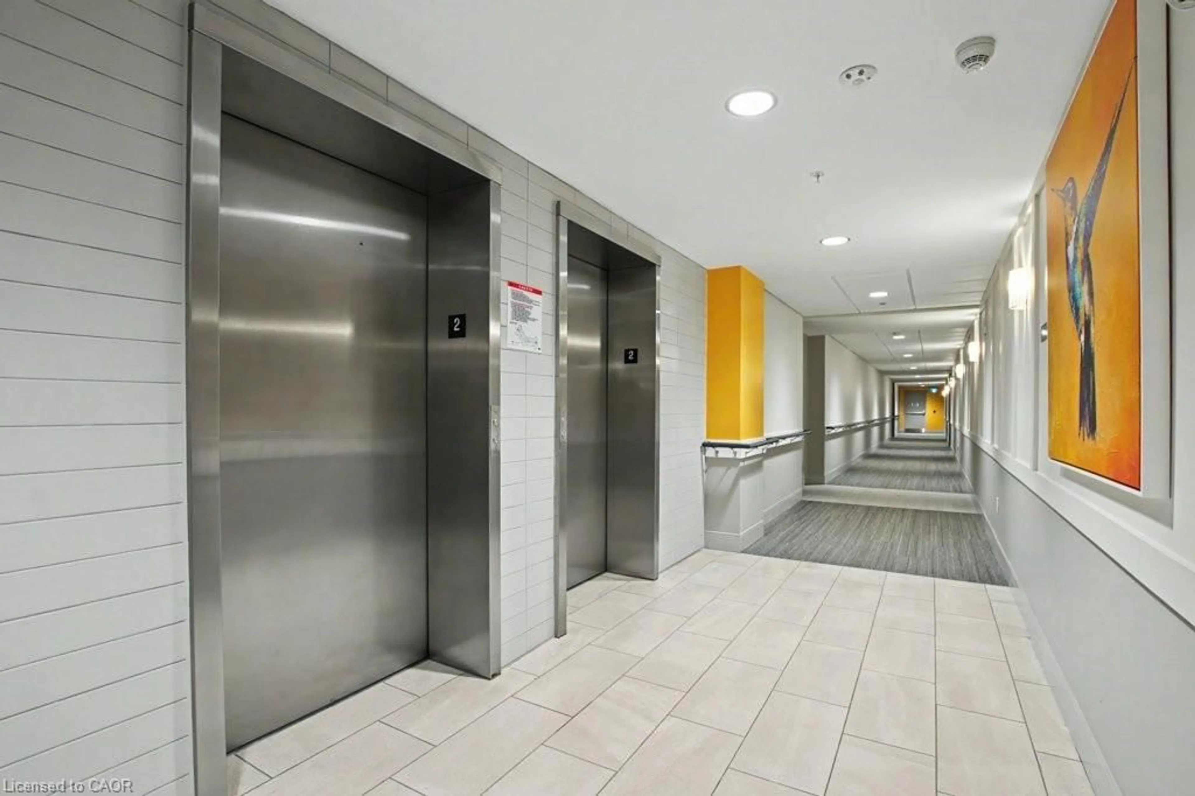 Indoor foyer for 39 Sister Varga Terr #210, Hamilton Ontario L9B 0J7