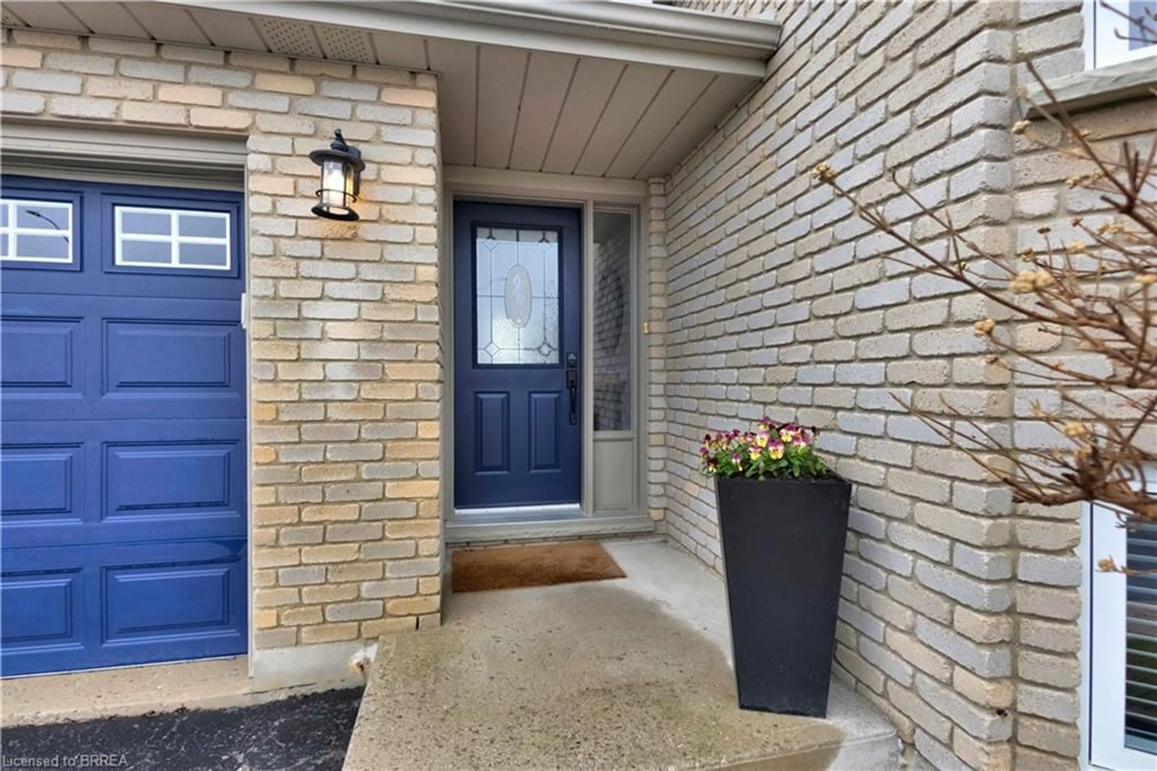 Indoor entryway for 65 Sunnyside Dr, St. George Ontario N0E 1N0