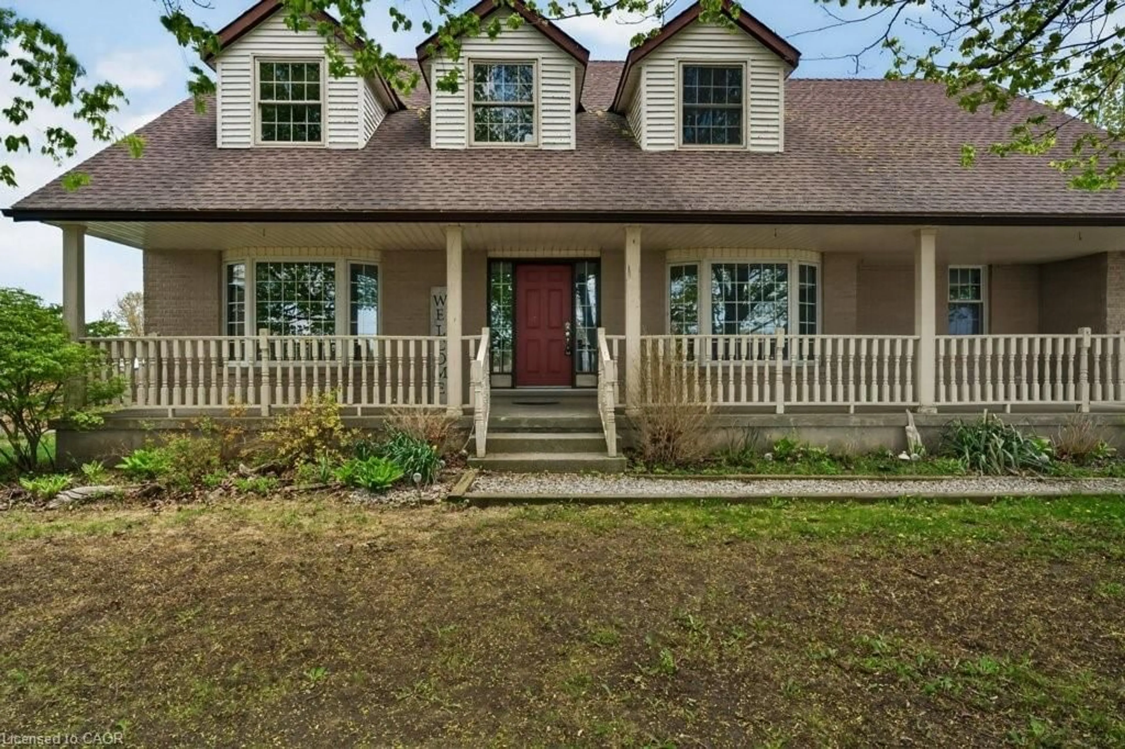 Home with vinyl exterior material, street for 16 Marshagen Rd, Dunnville Ontario N1A 2W2