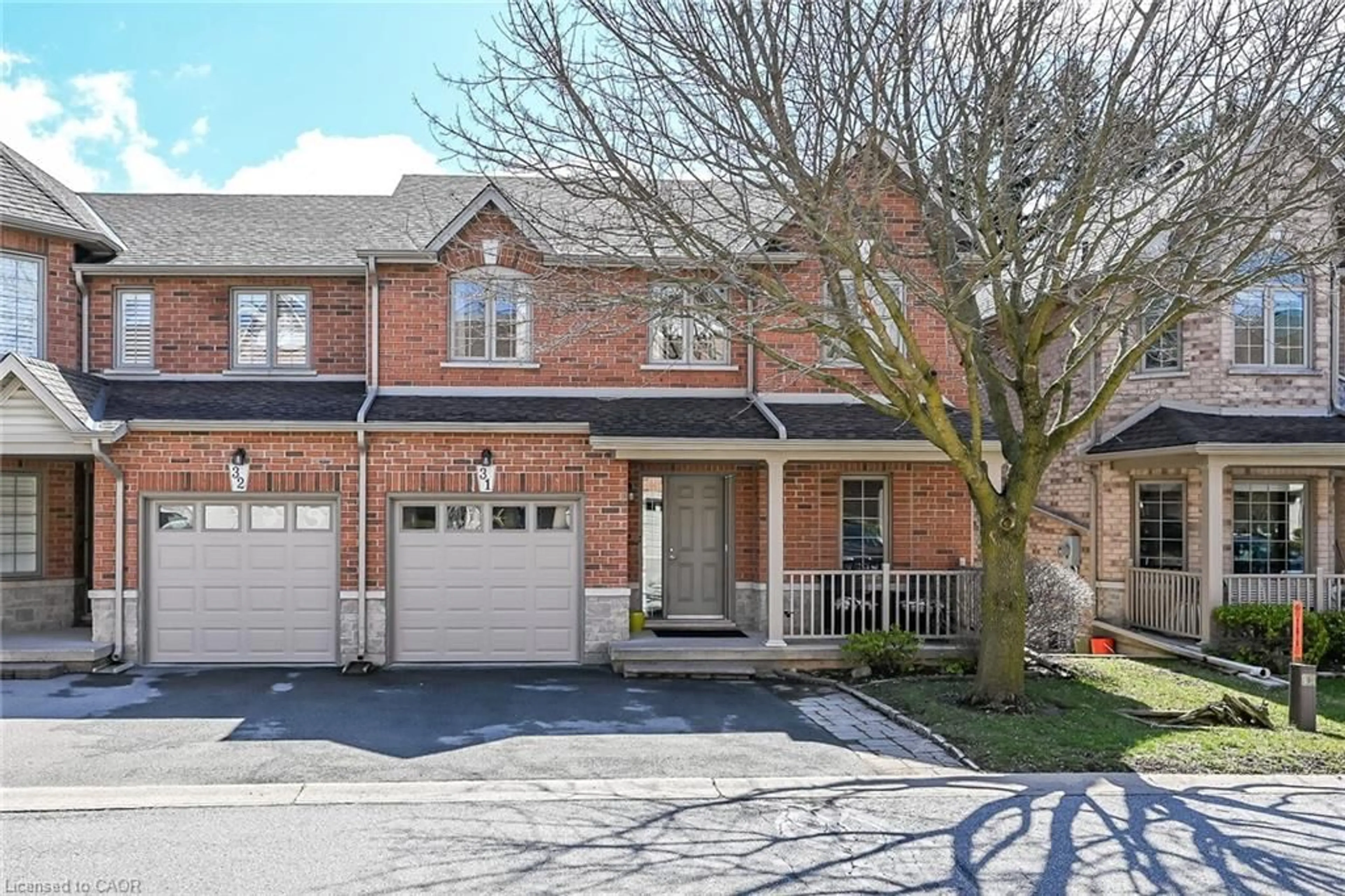 Home with brick exterior material, street for 25 Hamilton St #31, Waterdown Ontario L8B 0L1