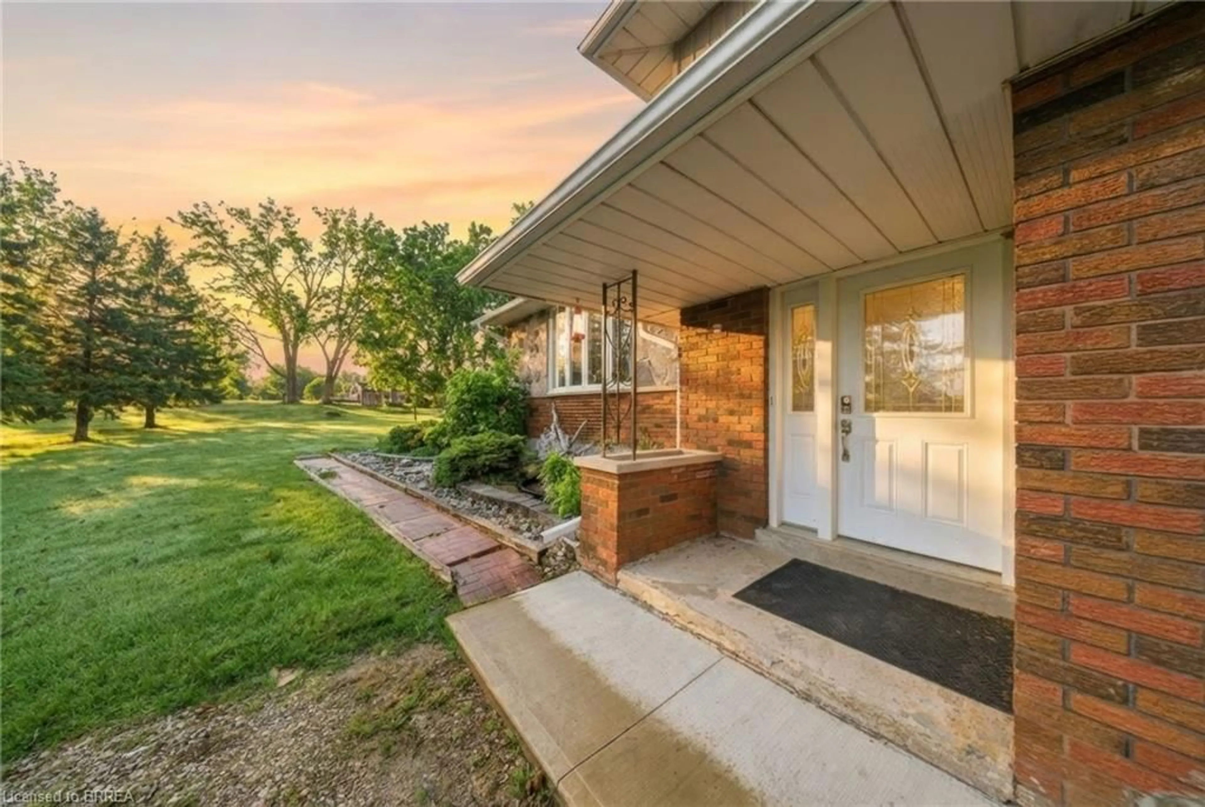 Unknown for 11 Burtch Rd, Mount Pleasant Ontario N0E 1K0