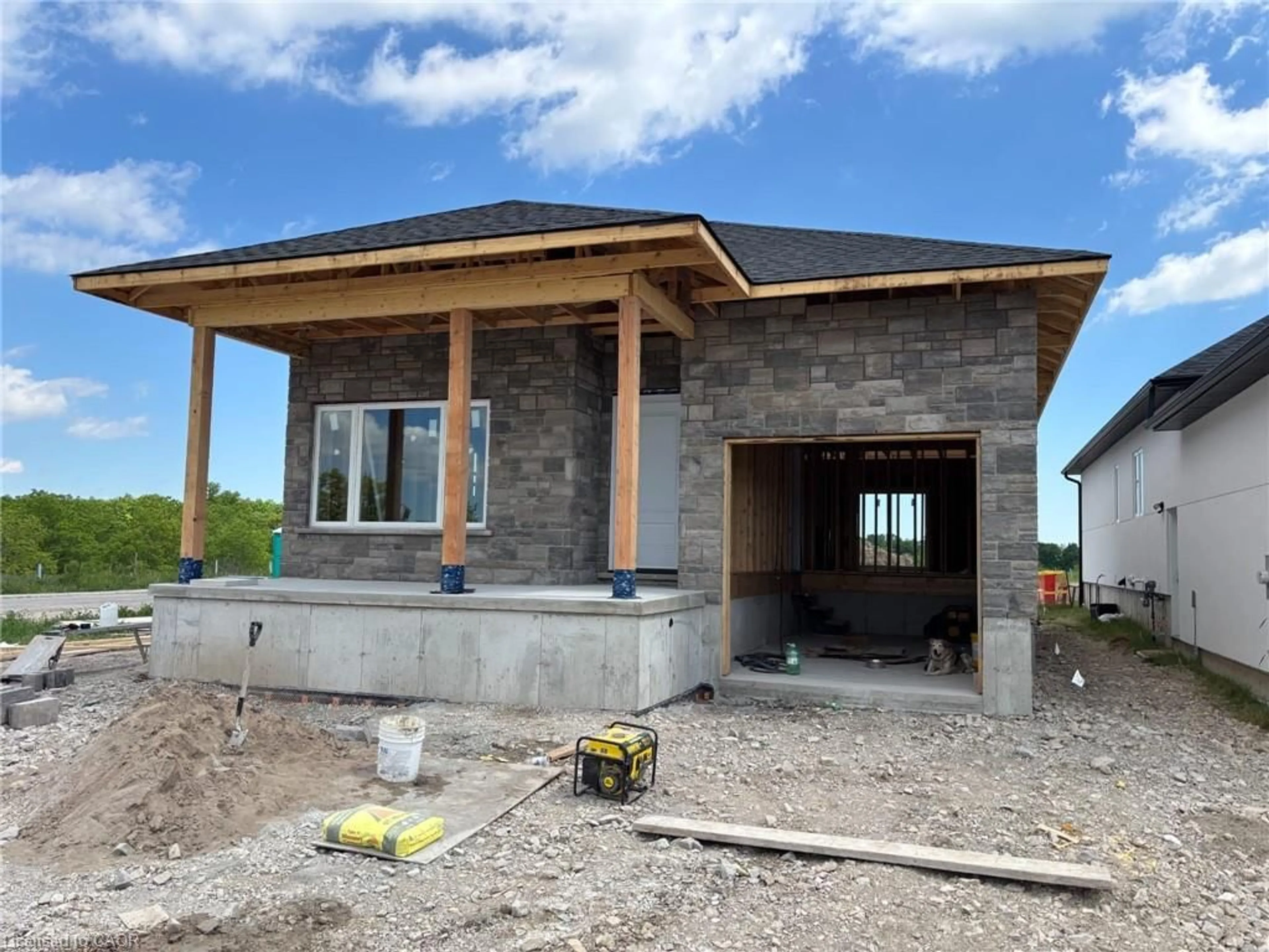 Home with brick exterior material, building for 86 Pike Creek Dr, Cayuga Ontario N0E 1E0