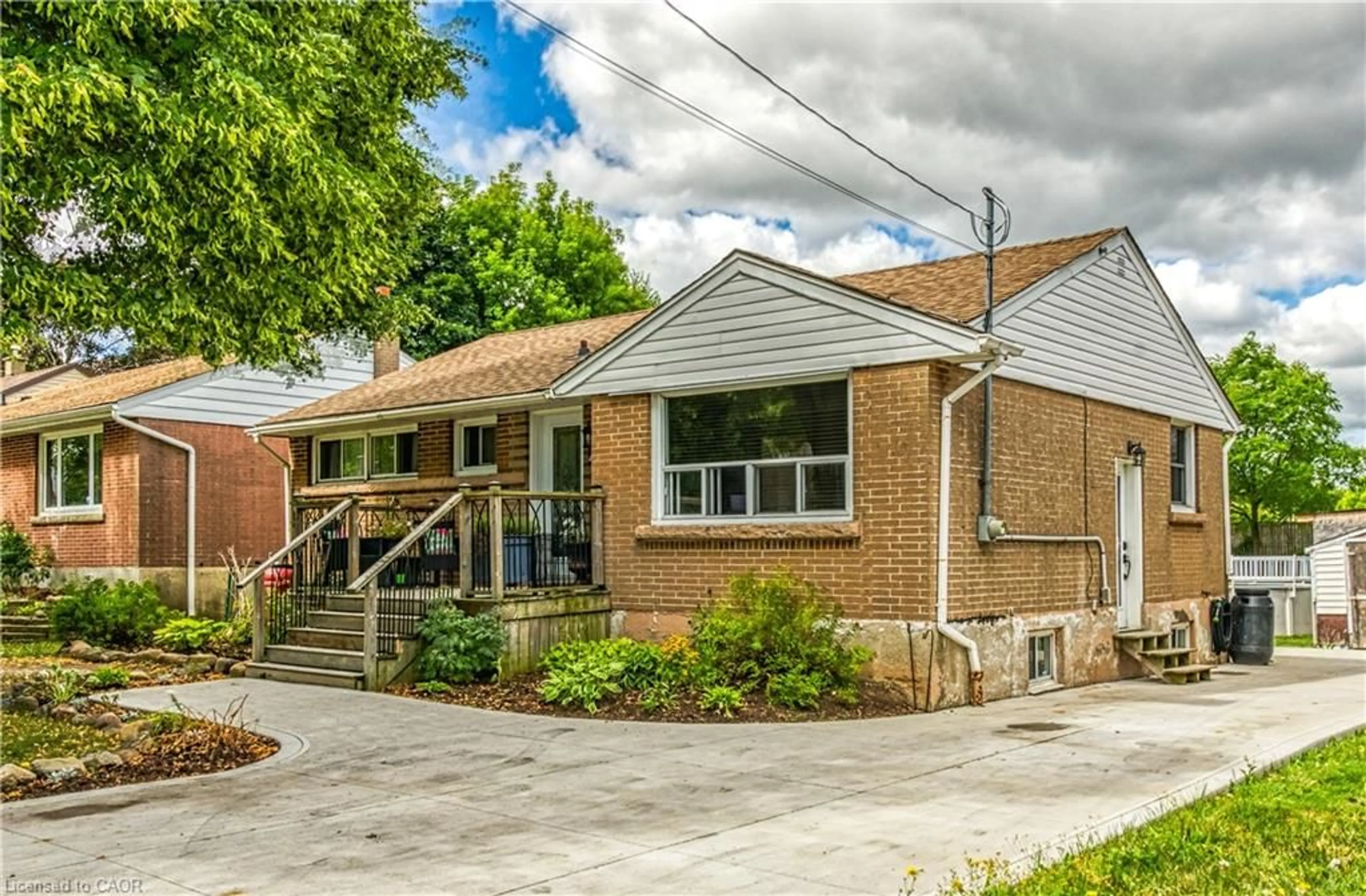 Home with brick exterior material, street for 446 East 36th St, Hamilton Ontario L8V 4A5