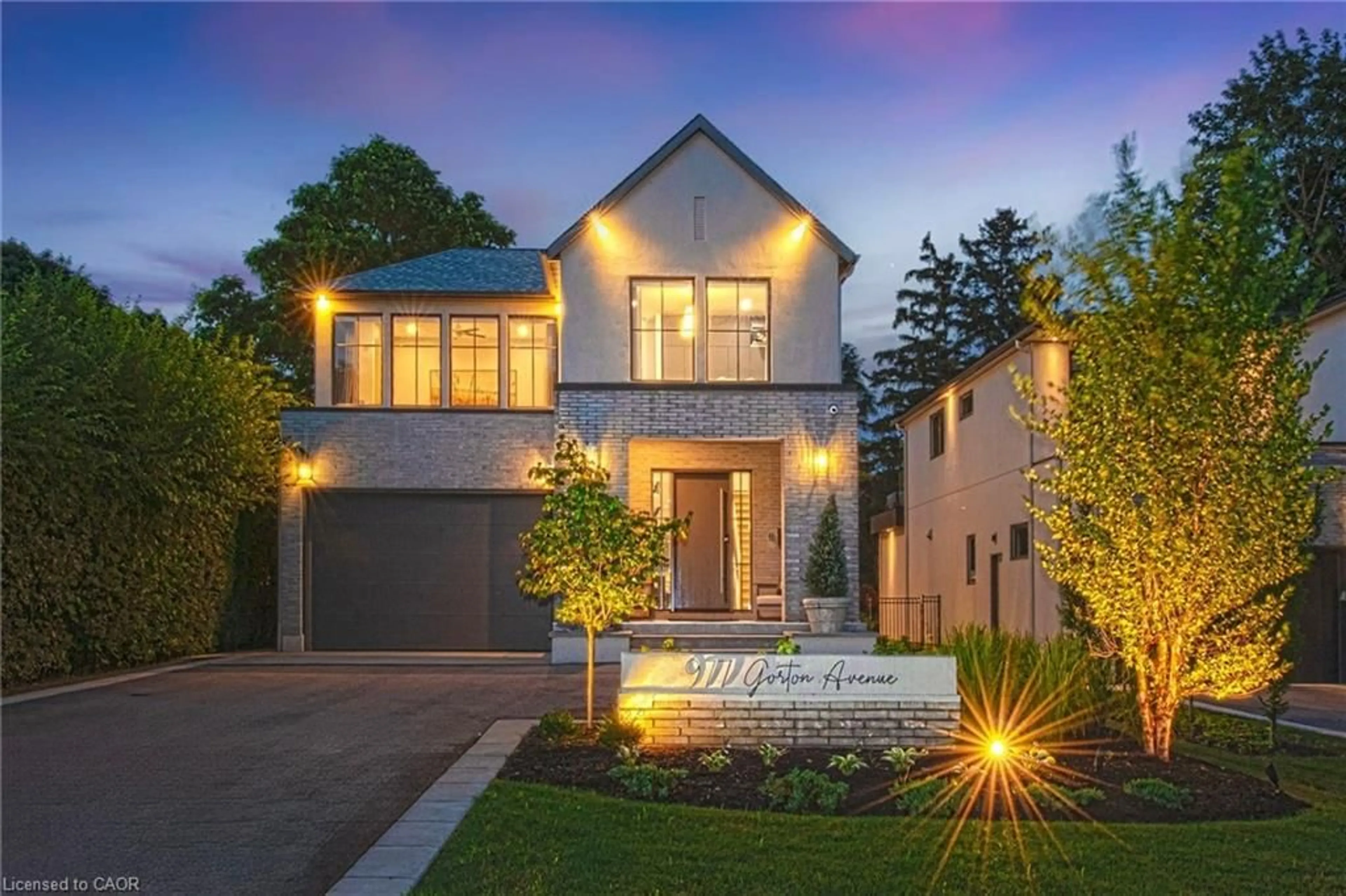 Home with brick exterior material, street for 977 Gorton Ave, Burlington Ontario L7T 1S6