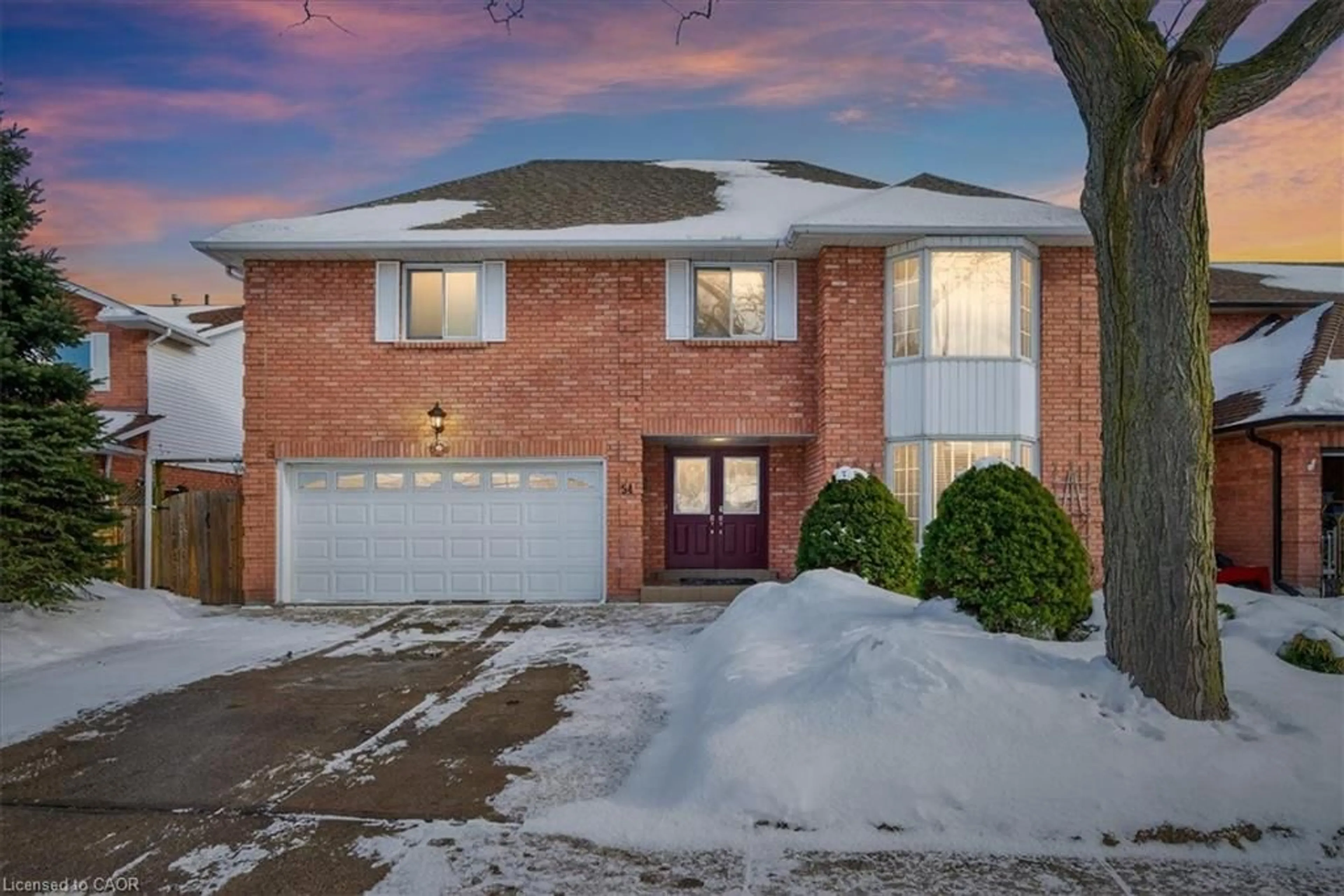 Home with brick exterior material, street for 54 Goldcrest Dr, Stoney Creek Ontario L8G 4T6