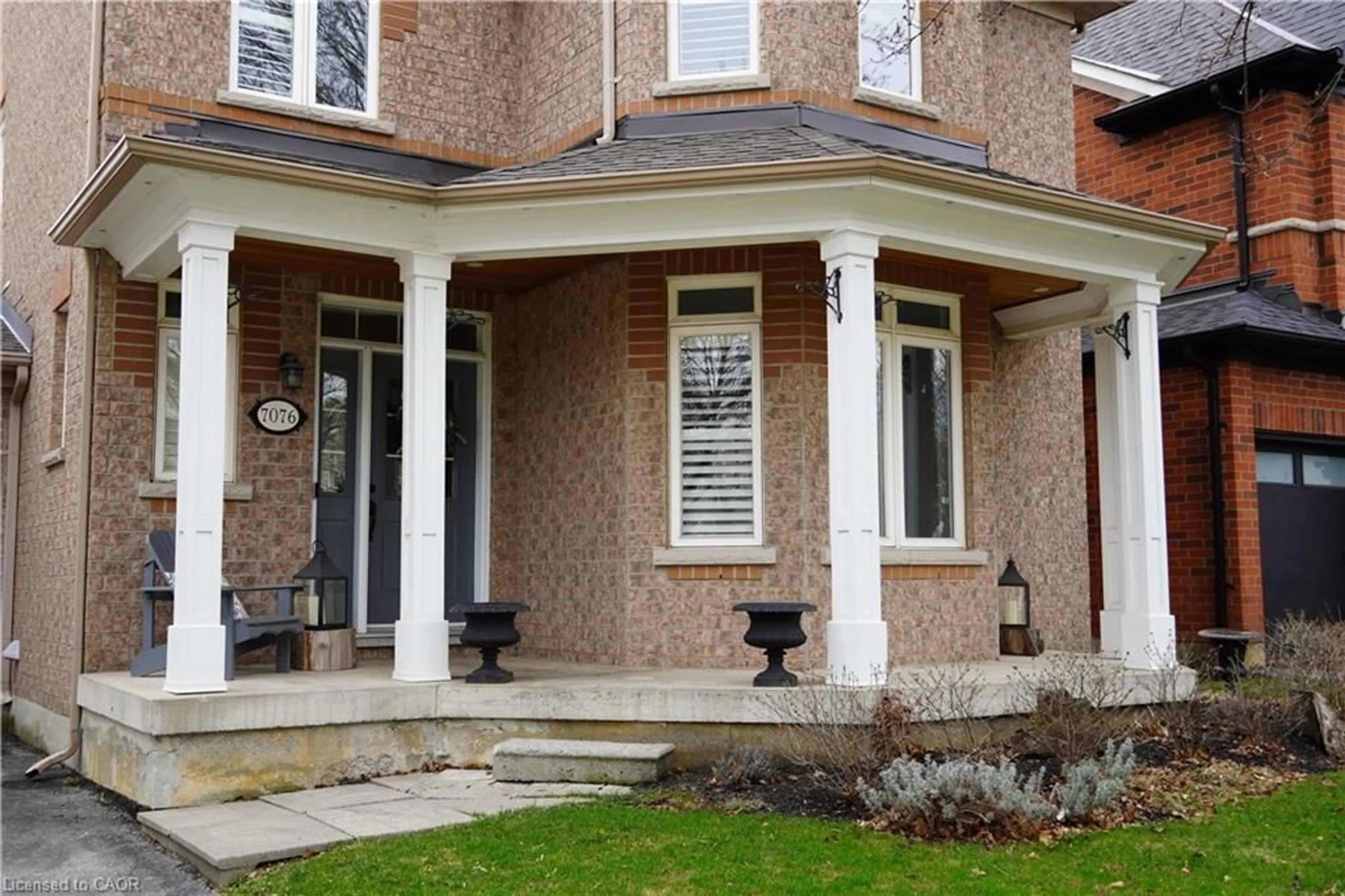 Home with brick exterior material, street for 7076 Gillespie Lane, Mississauga Ontario L5W 1E8