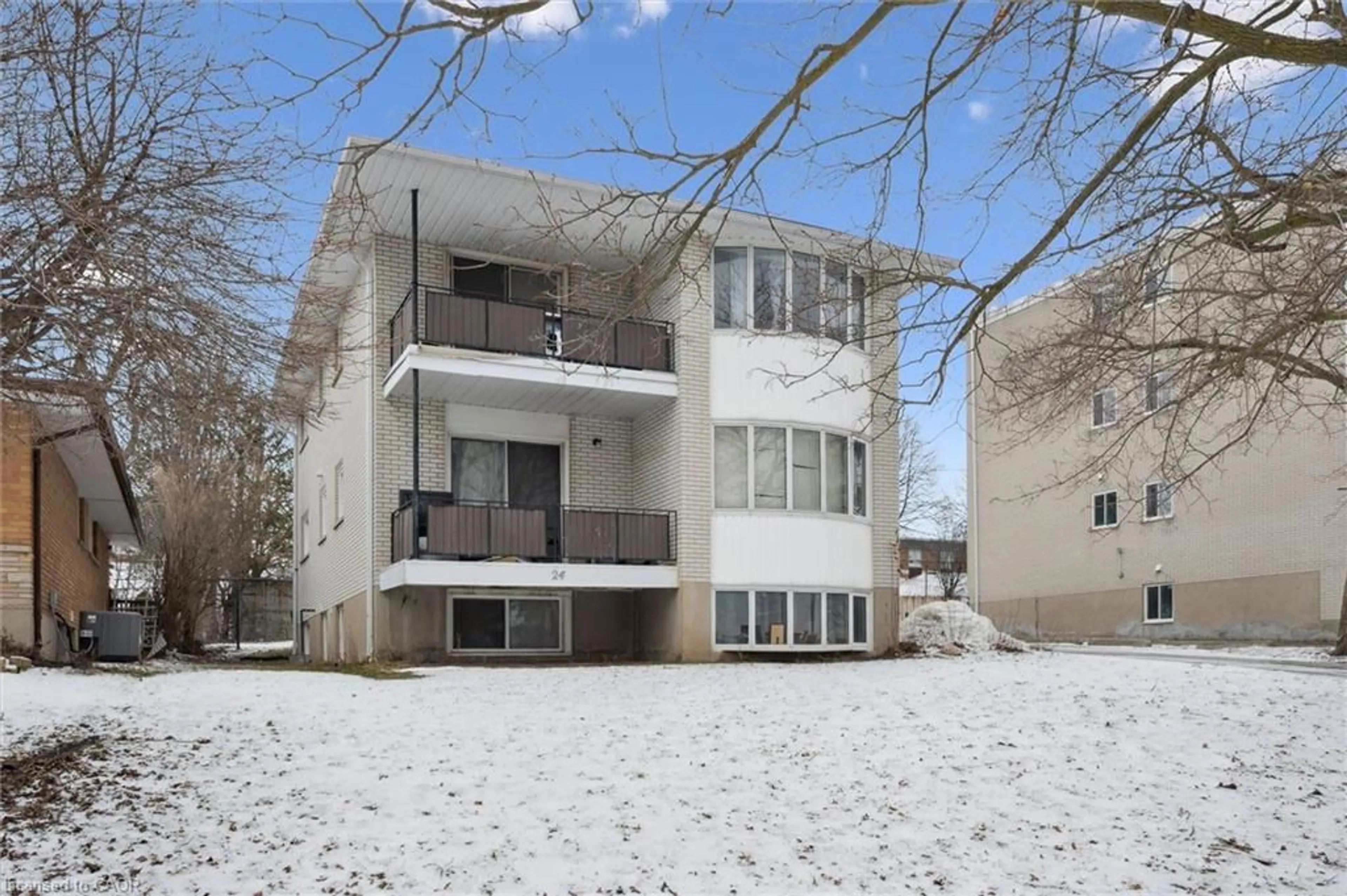 Unknown for 24 Austin Dr, Waterloo Ontario N2L 3Y1