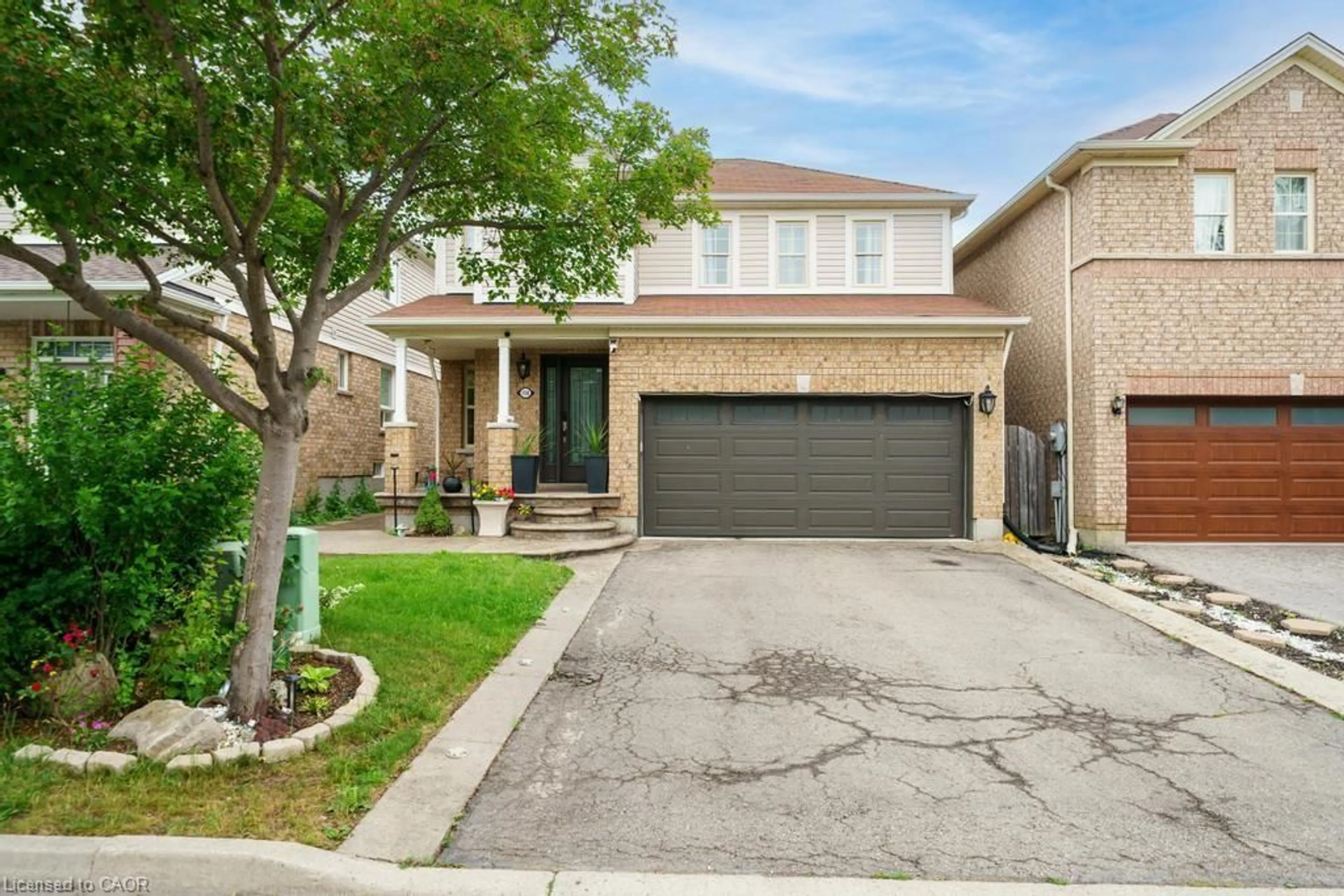 Home with brick exterior material, street for 150 Voyager Pass, Hamilton Ontario L0R 1C0