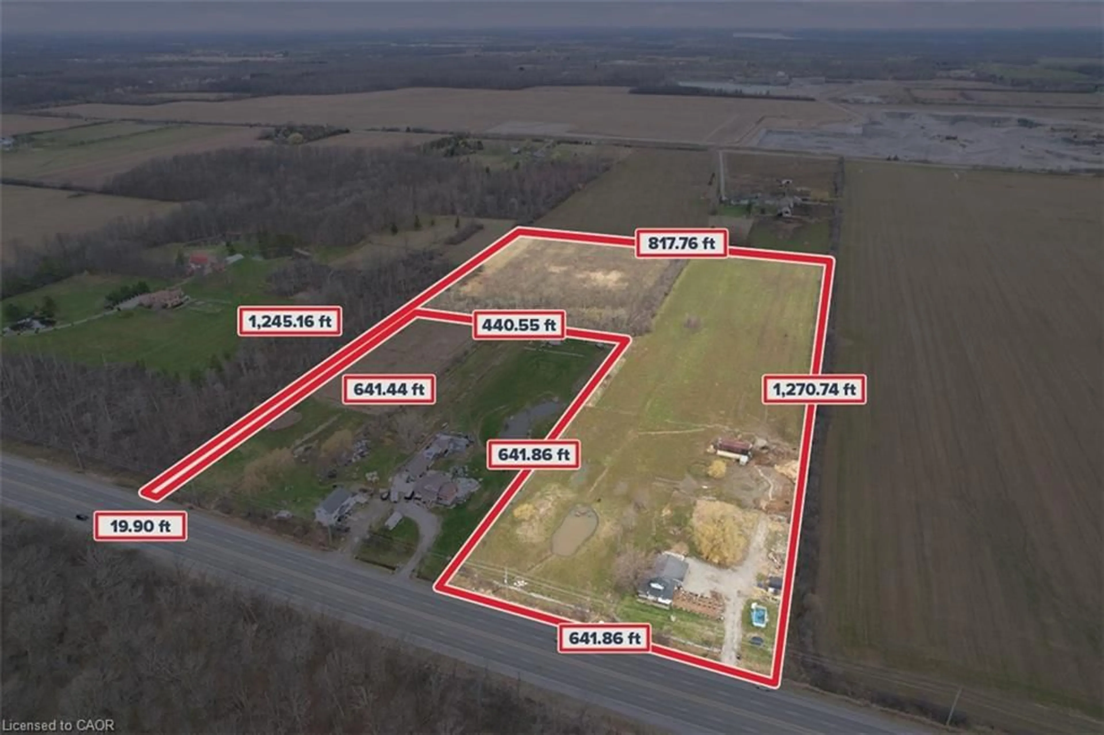 A pic from outside/outdoor area/front of a property/back of a property/a pic from drone, building for 2538 Garrison Rd, Ridgeway Ontario L0S 1N0