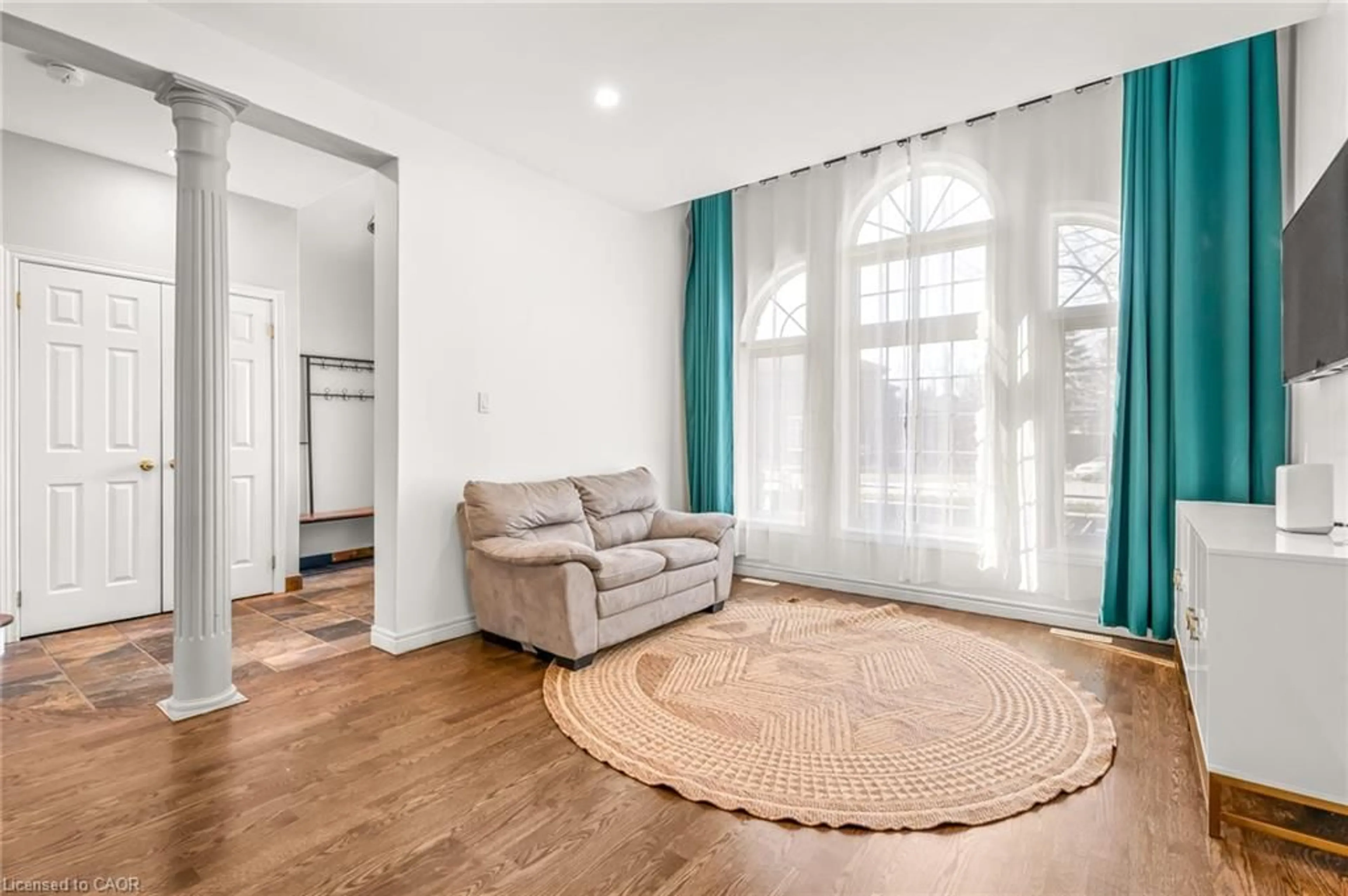 Living room with furniture, unknown for 12 Buman Crt, Barrie Ontario L4N 0L3