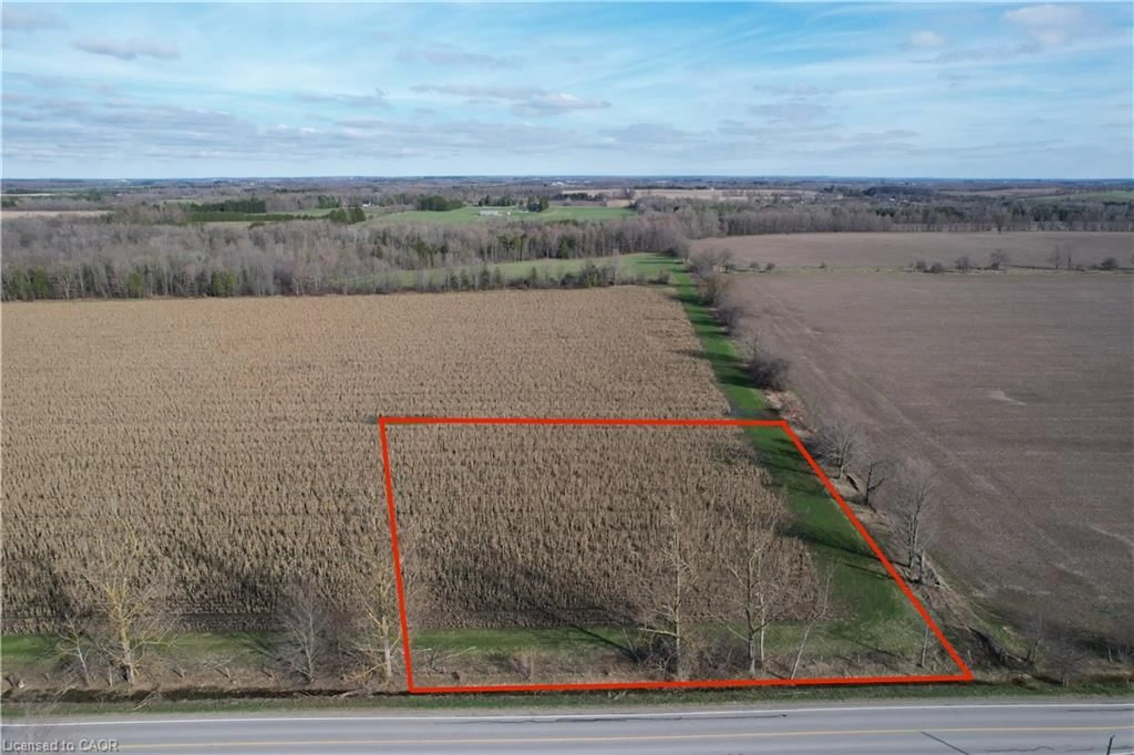 A pic from outside/outdoor area/front of a property/back of a property/a pic from drone, unknown for 8255 Eramosa Garafraxa Tline, Centre Wellington Ontario N1M 2W5