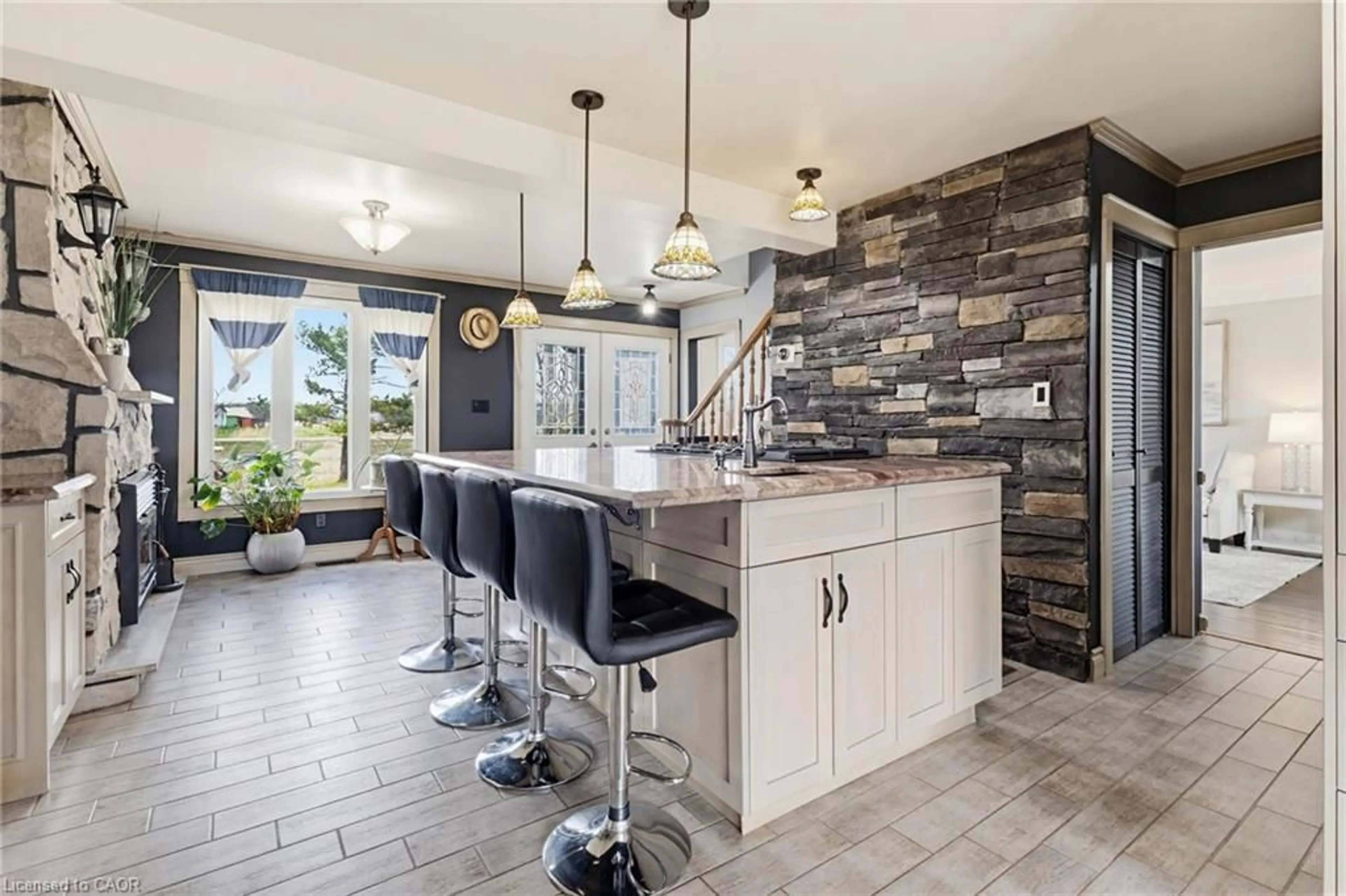 Contemporary kitchen, ceramic/tile floor for 6816 Regional Road 65, Smithville Ontario L0R 2A0